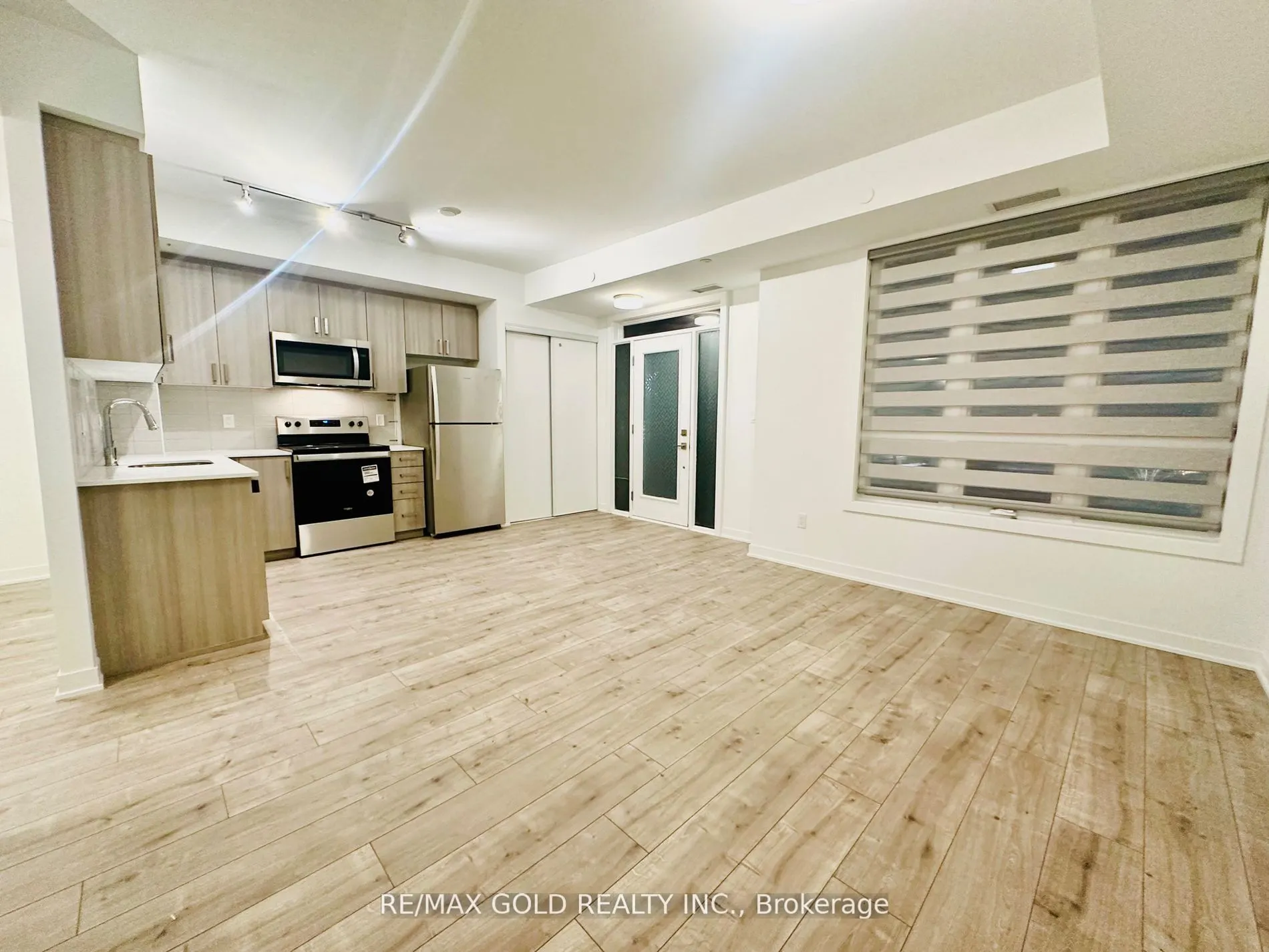4015 Hickory Drive, #13