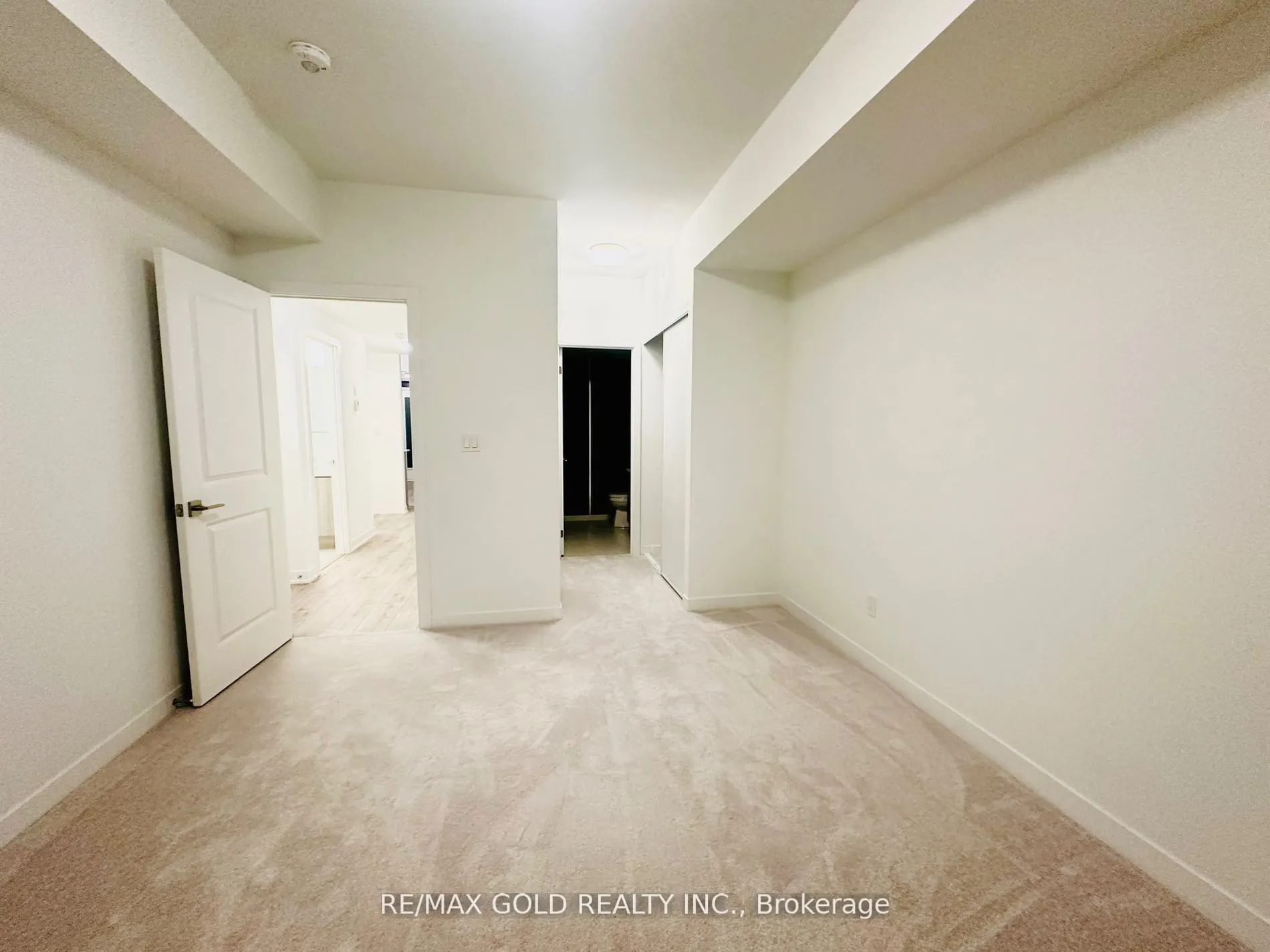 4015 Hickory Drive, #13