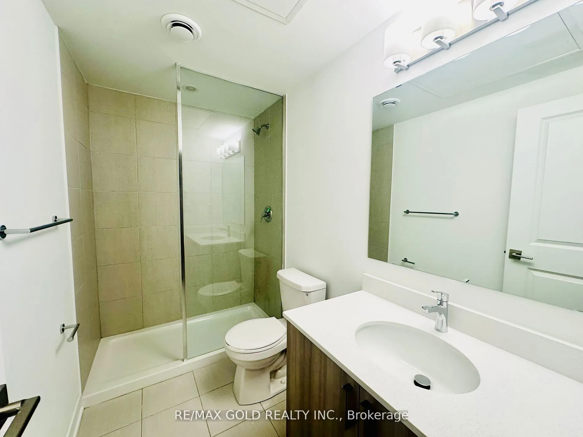 4015 Hickory Drive, #13