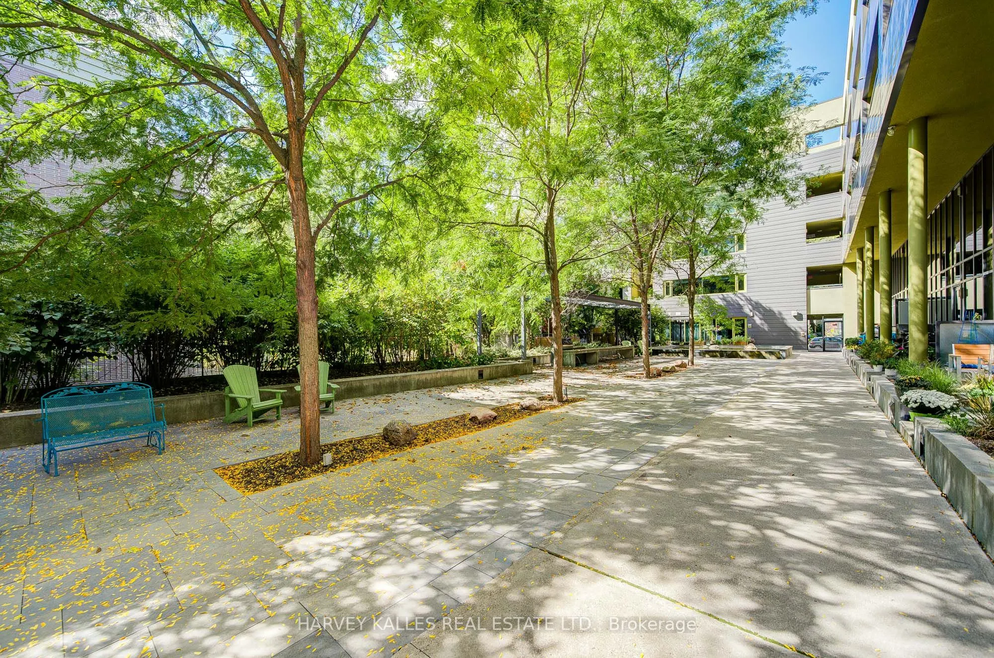 25 Ritchie Avenue, #7