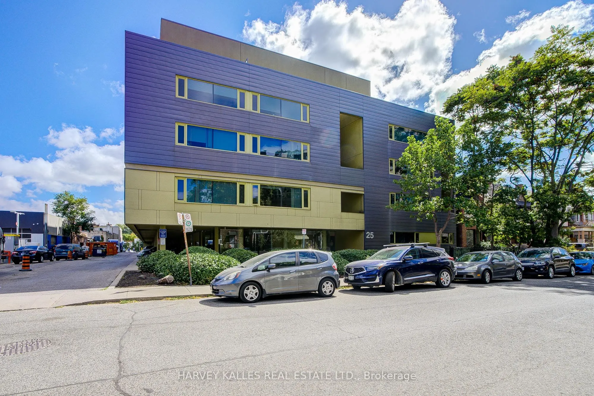 25 Ritchie Avenue, #7
