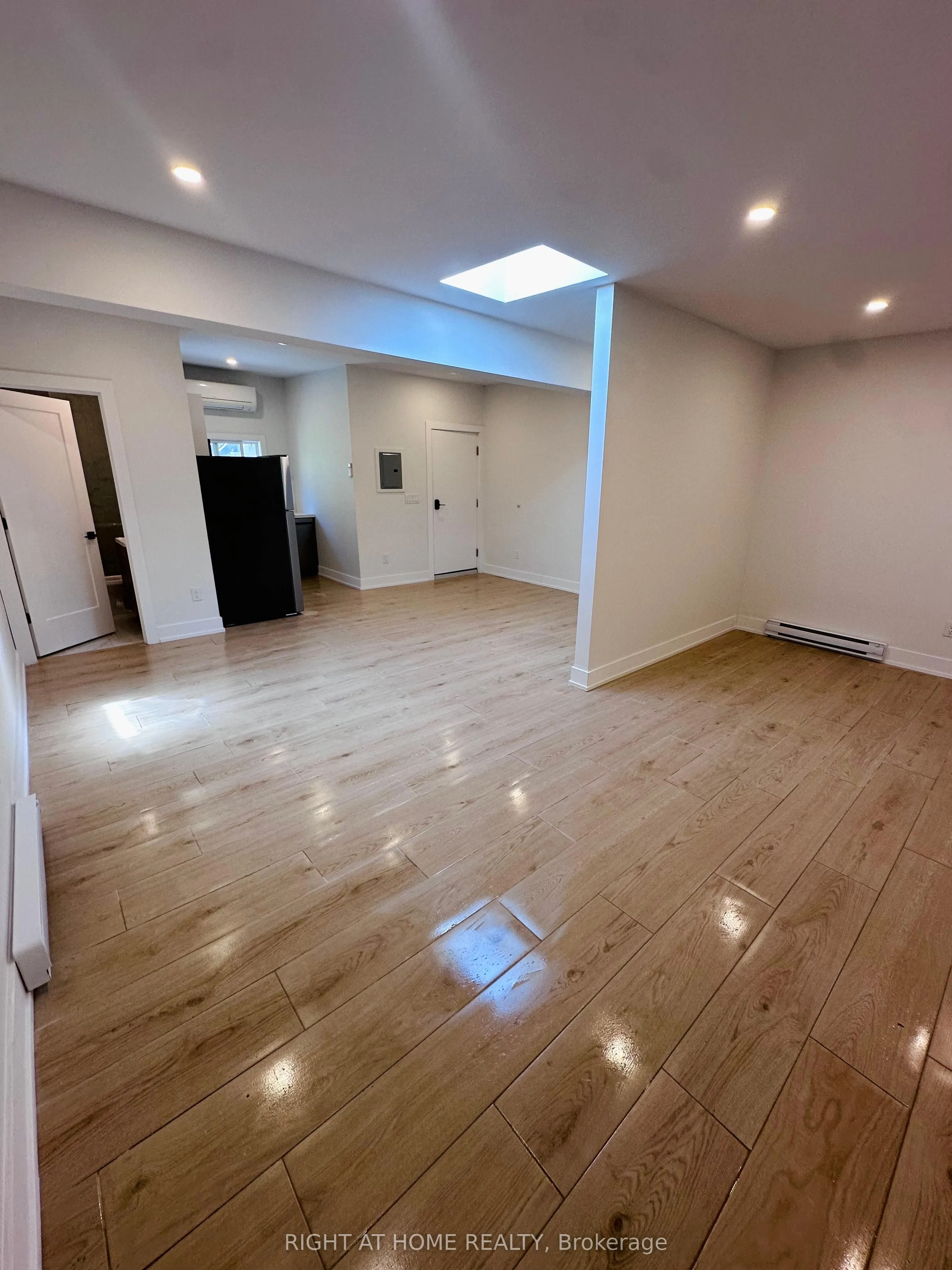 500 Salem Avenue N, #L