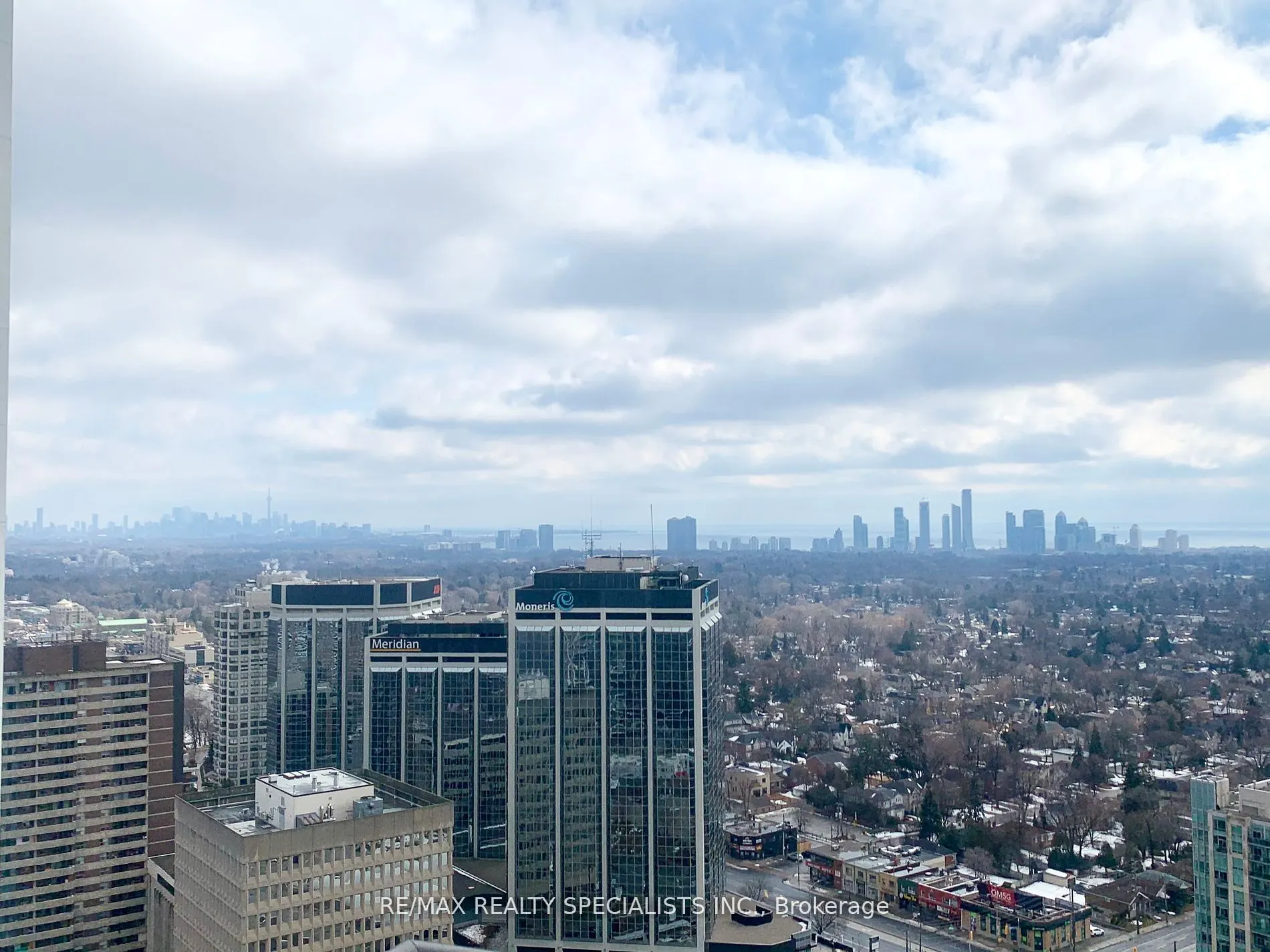 9 Mabelle Avenue, #3421