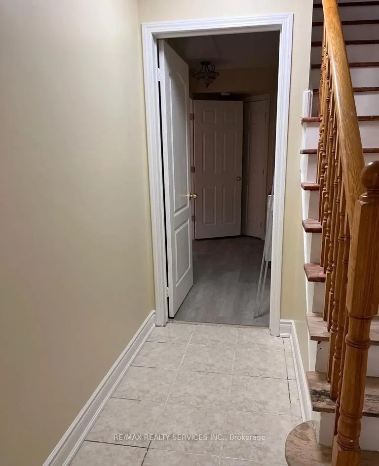 80 Acorn Place, #130