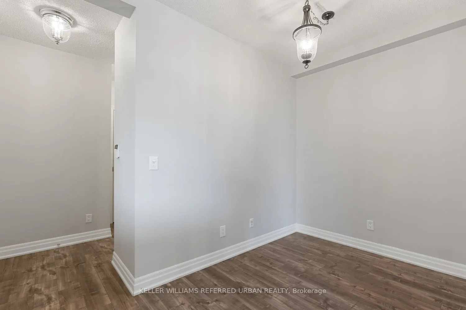 2121 Lake Shore Boulevard W, #409