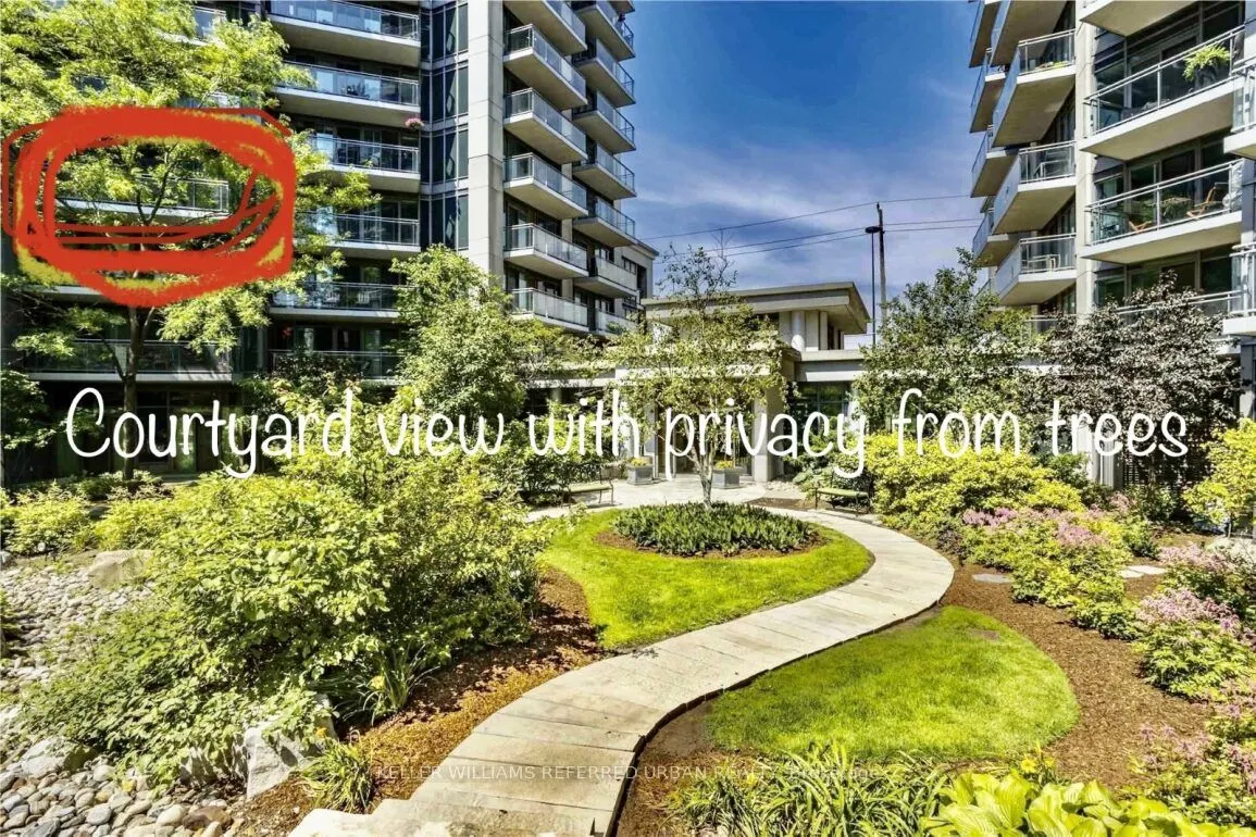 2121 Lake Shore Boulevard W, #409