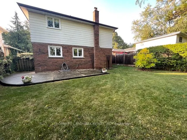 2086 Thornlea Drive