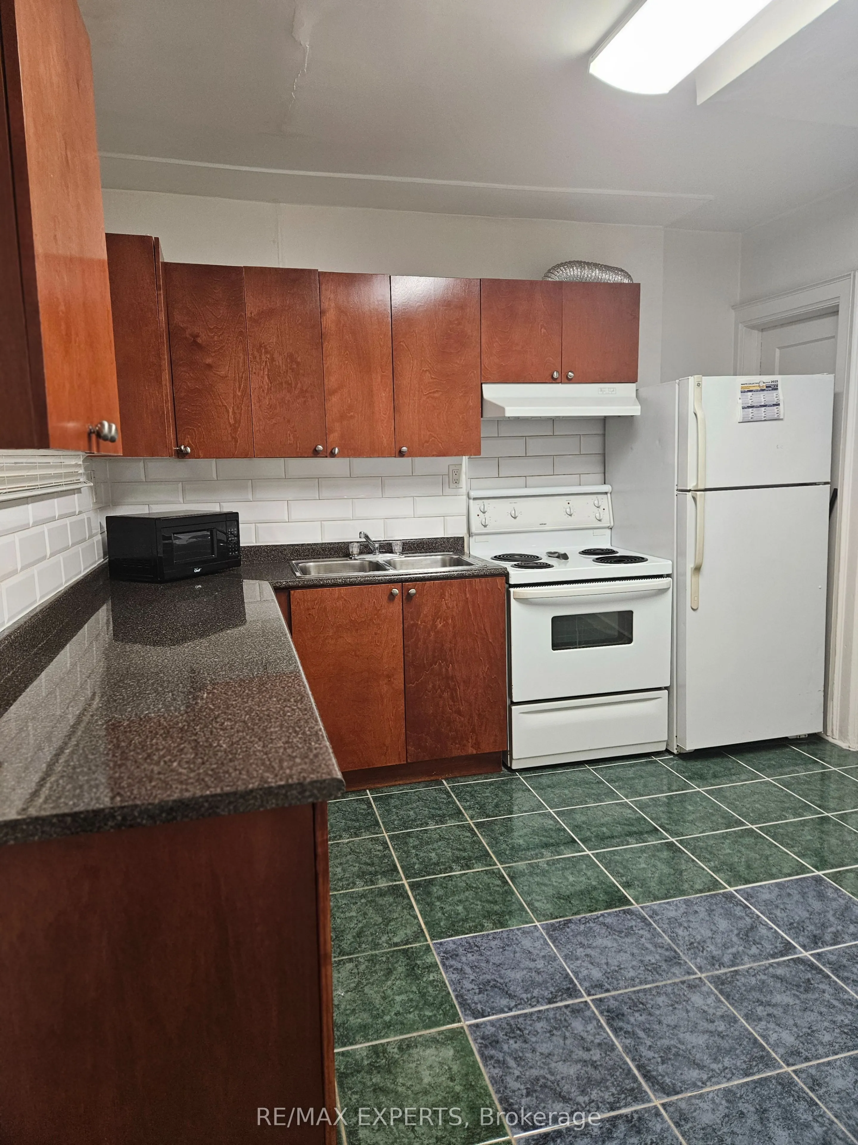 164 Prescott Avenue, #Main