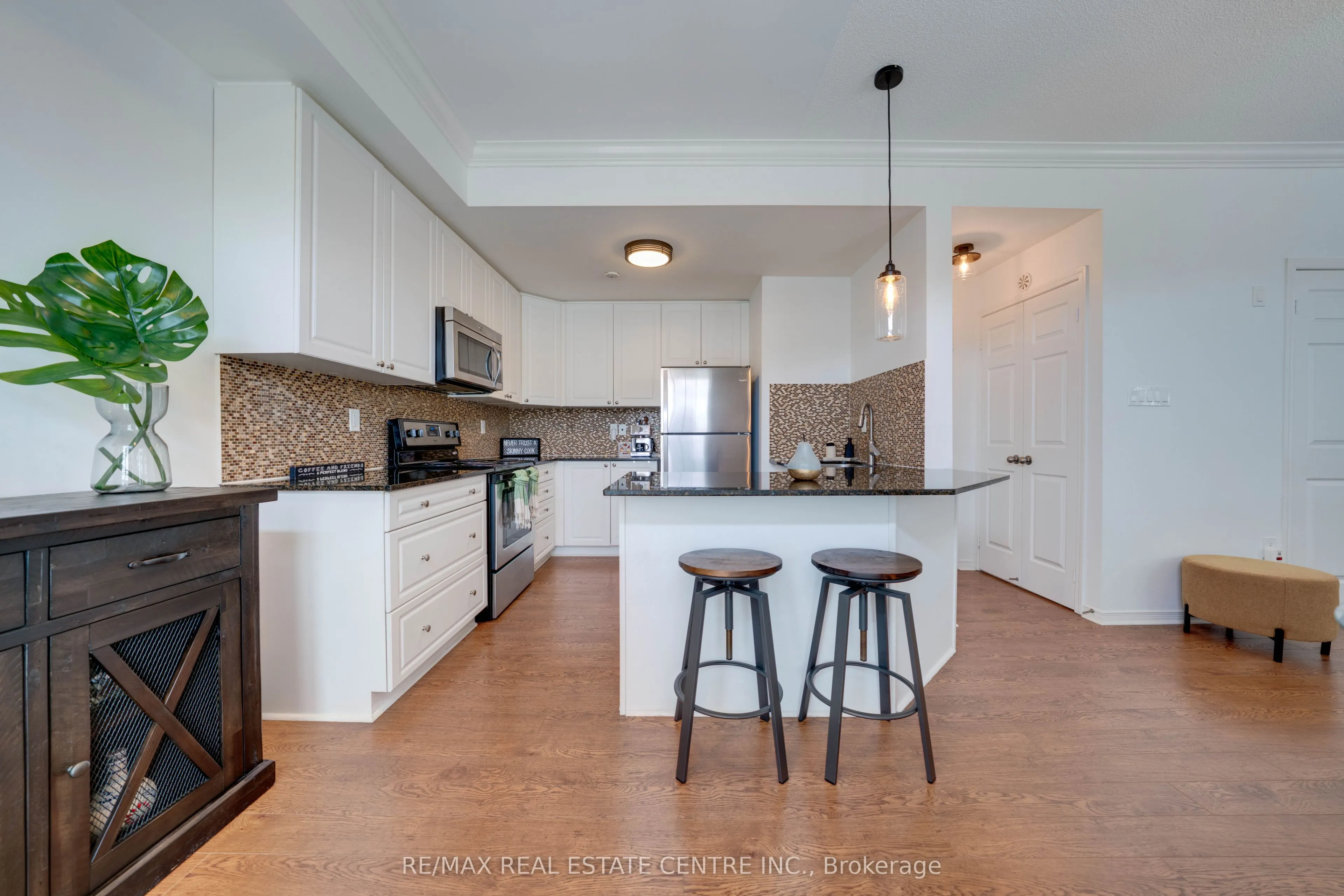 180 Howden Boulevard, #18
