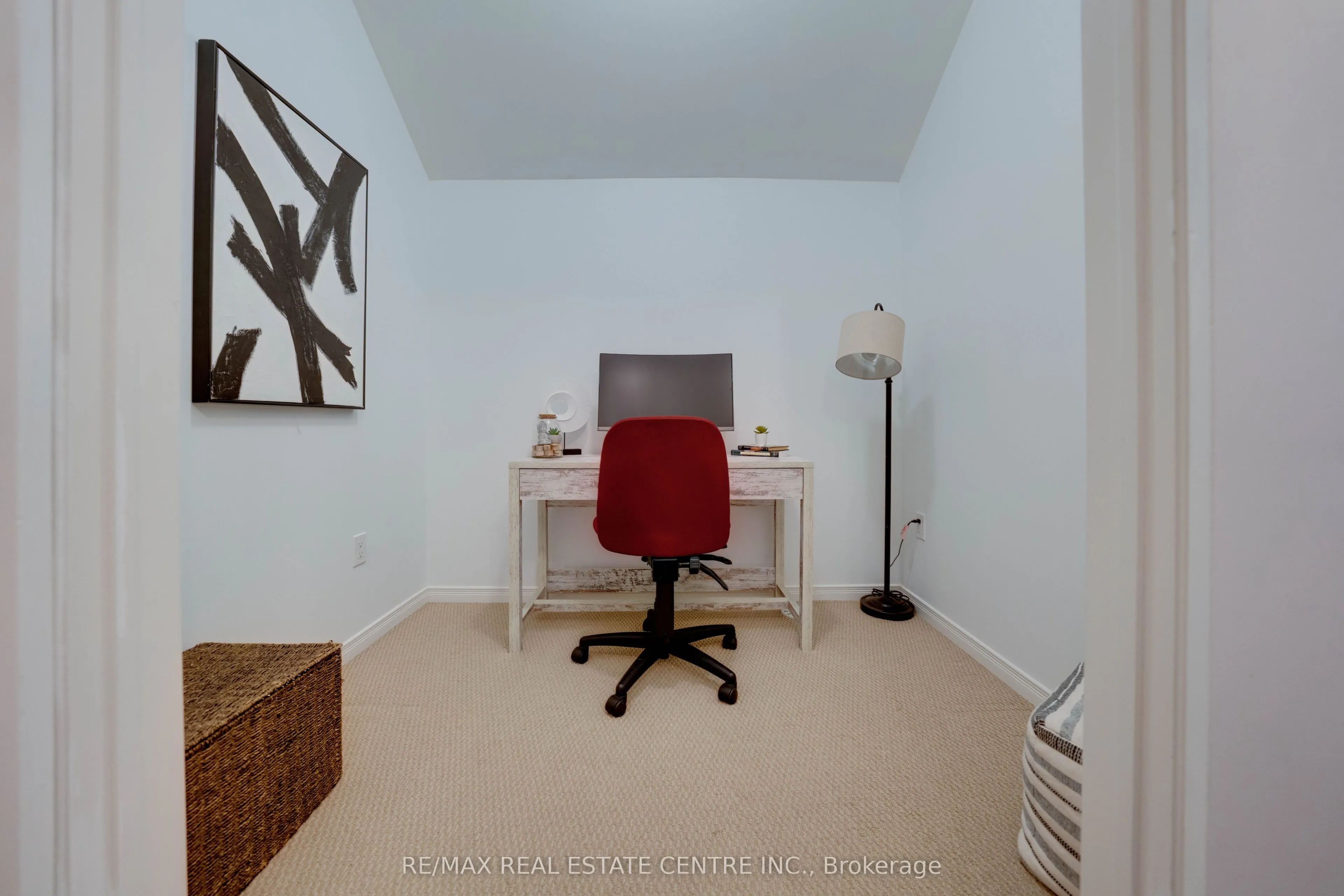180 Howden Boulevard, #18