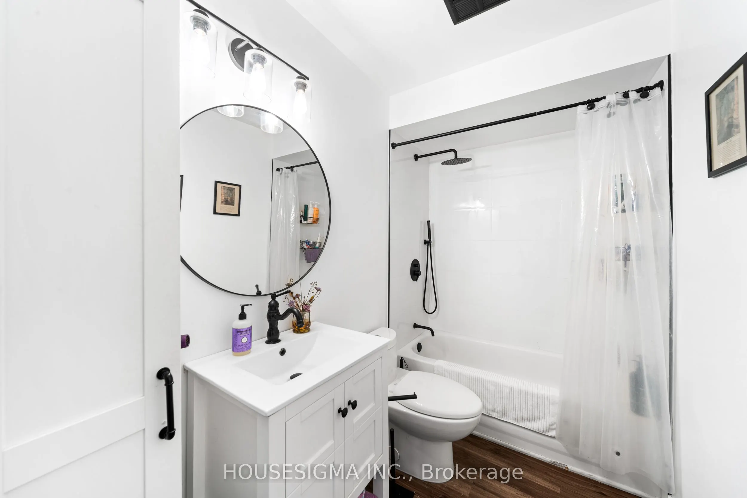 1375 Dupont Street, #210