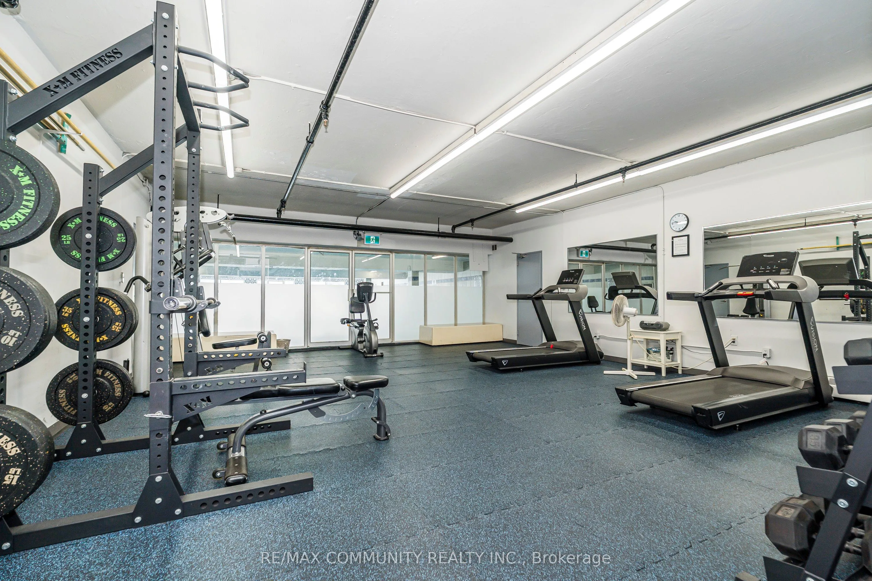 1624 Bloor Street, #9