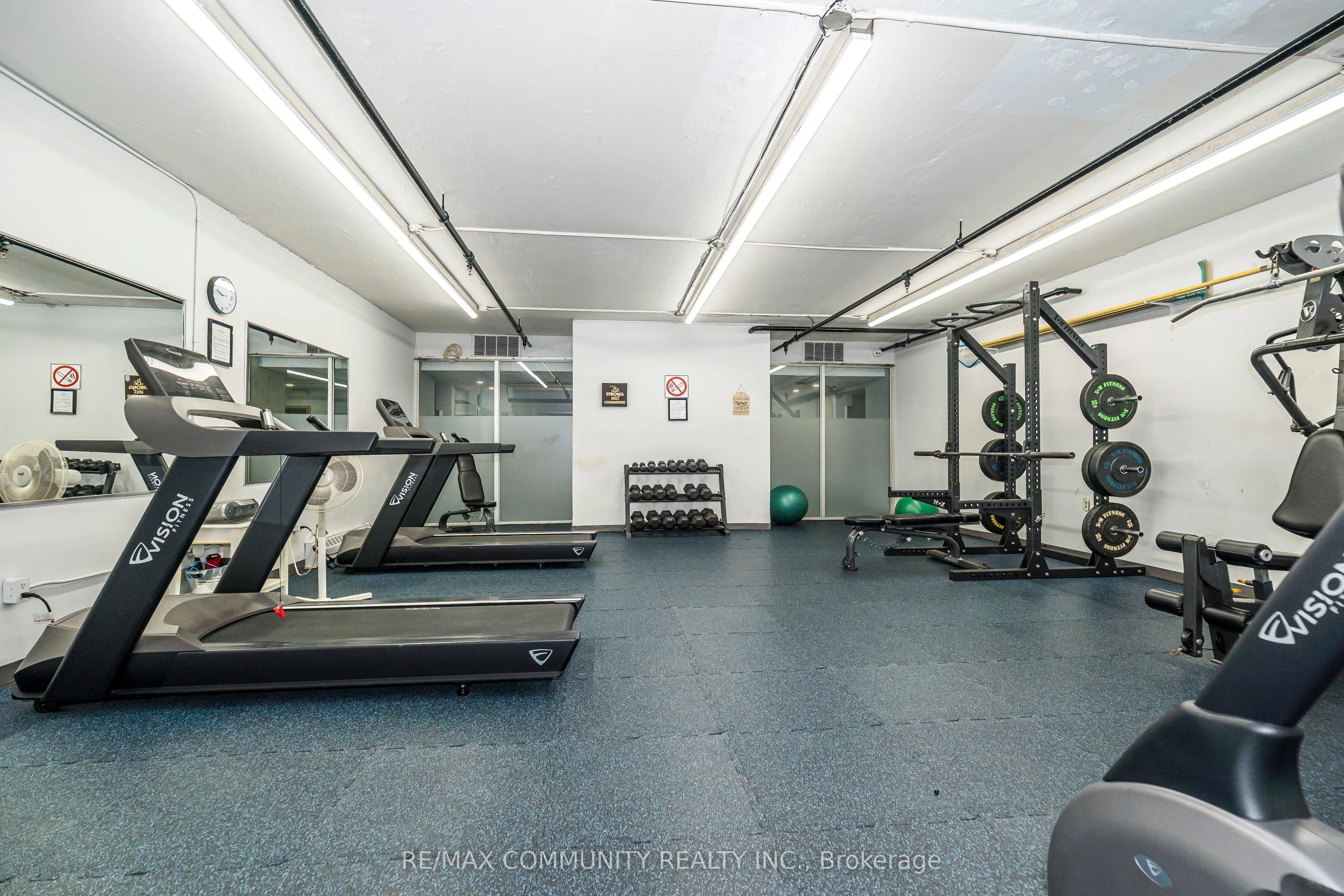 1624 Bloor Street, #9