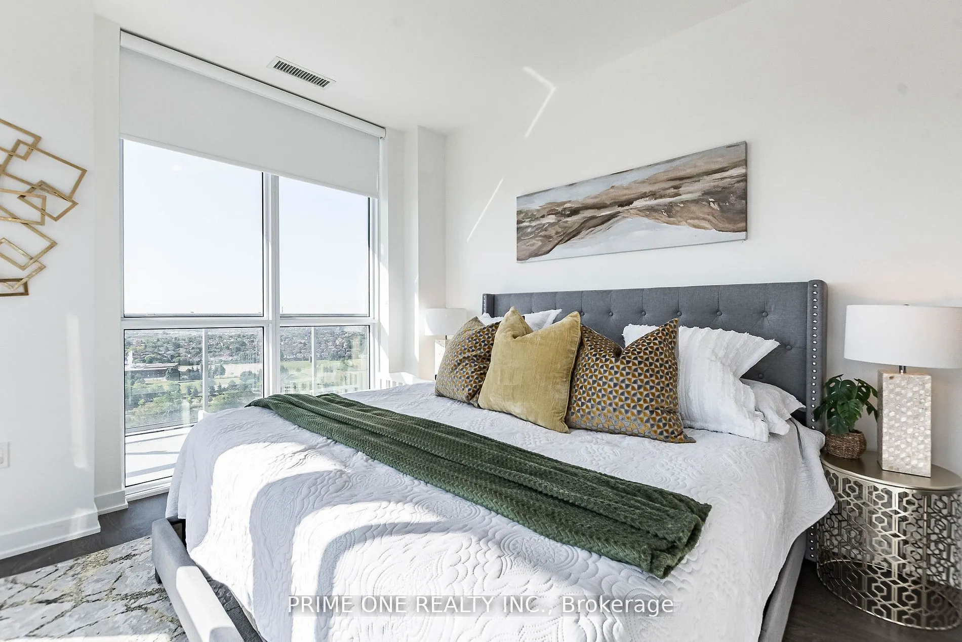 4699 Glen Erin Drive, #PH 04