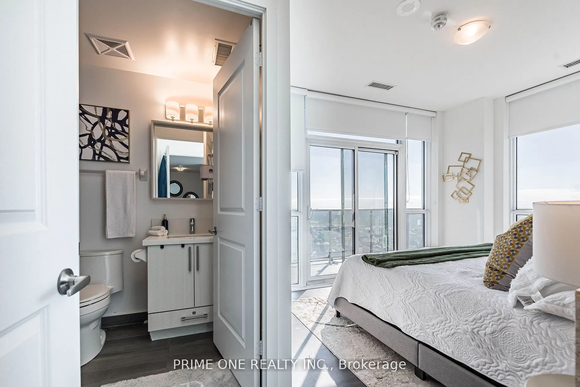 4699 Glen Erin Drive, #PH 04