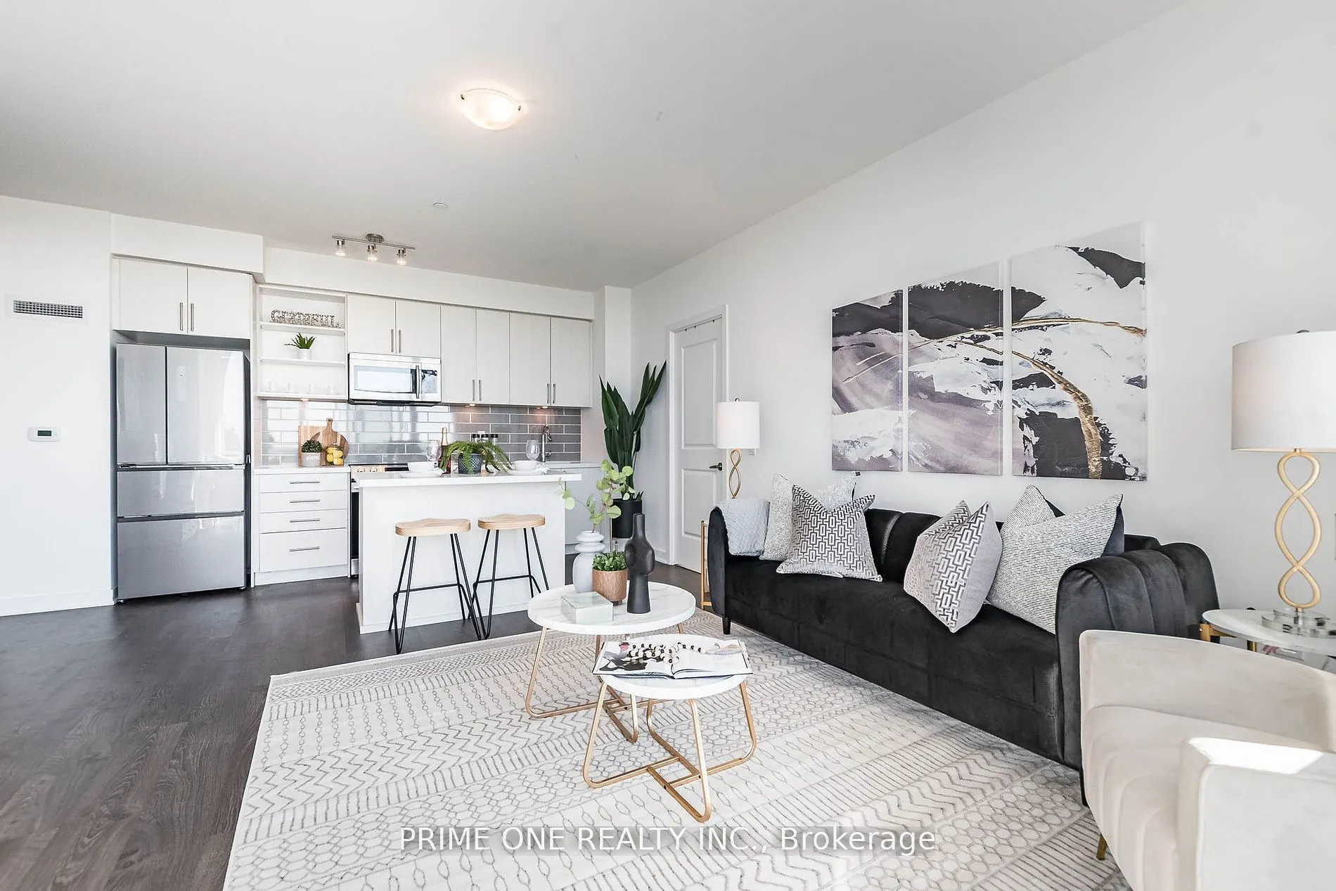4699 Glen Erin Drive, #PH 04