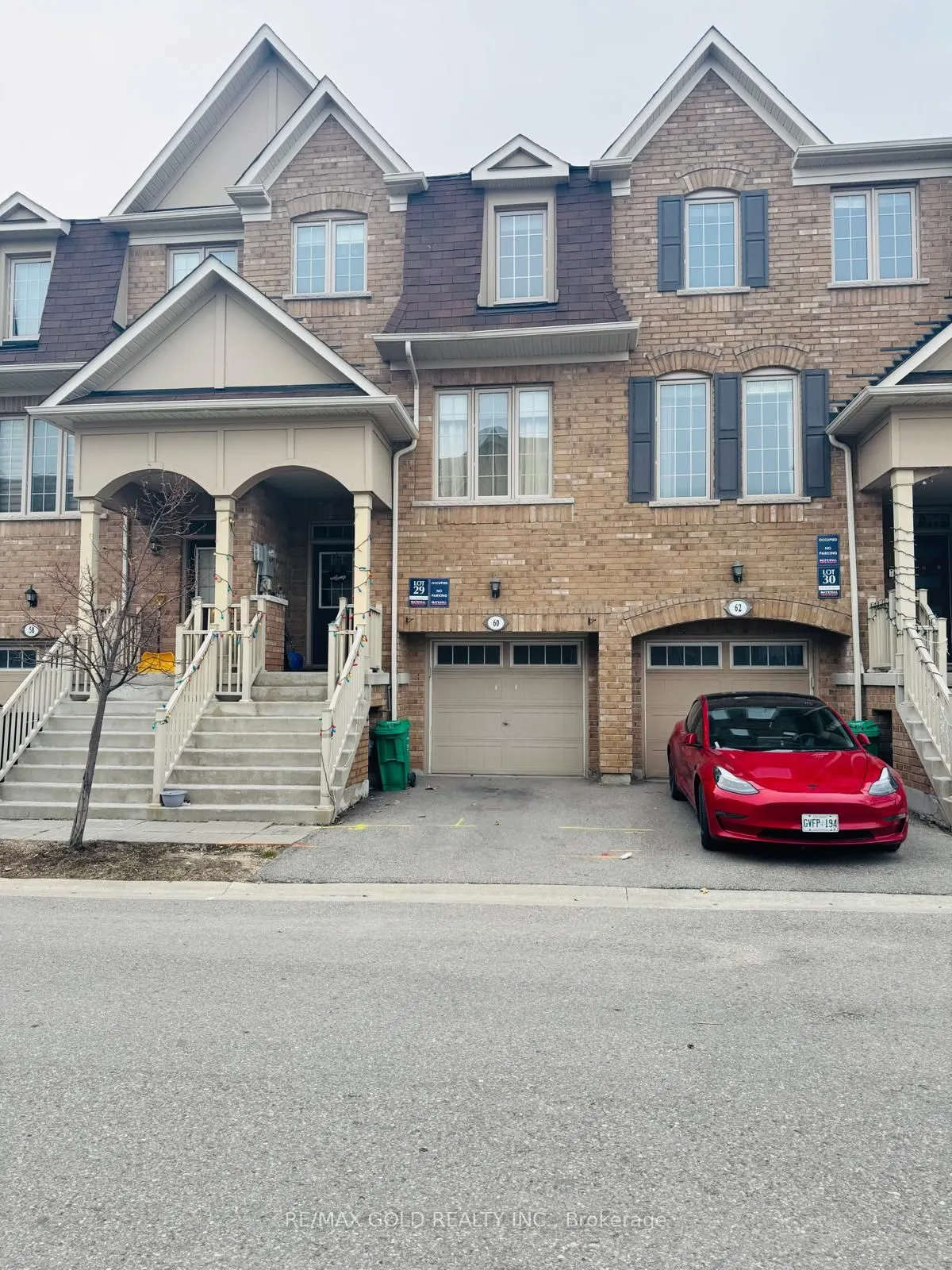 60 Sea Drifter Crescent