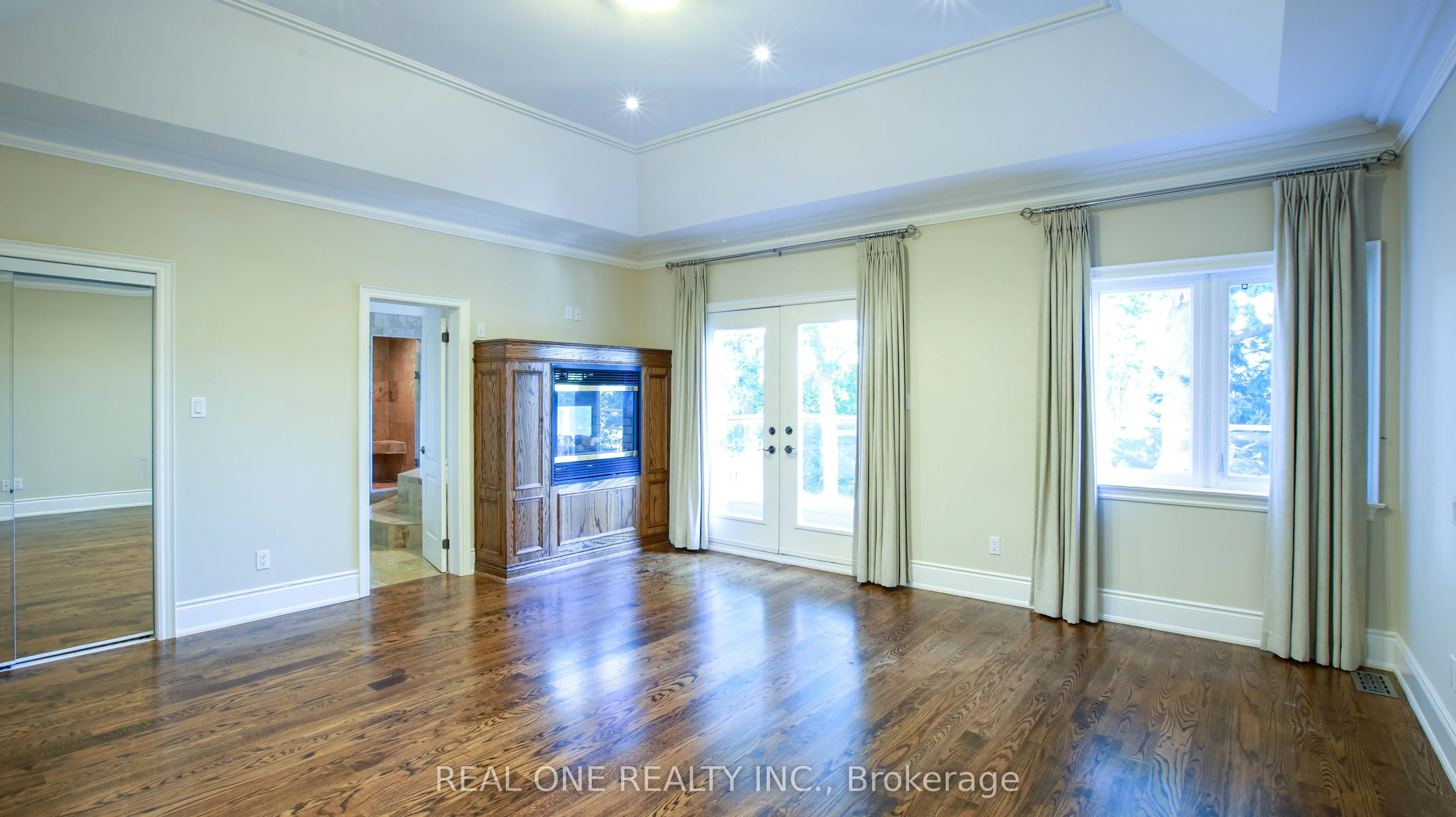 38 Stonegate Road