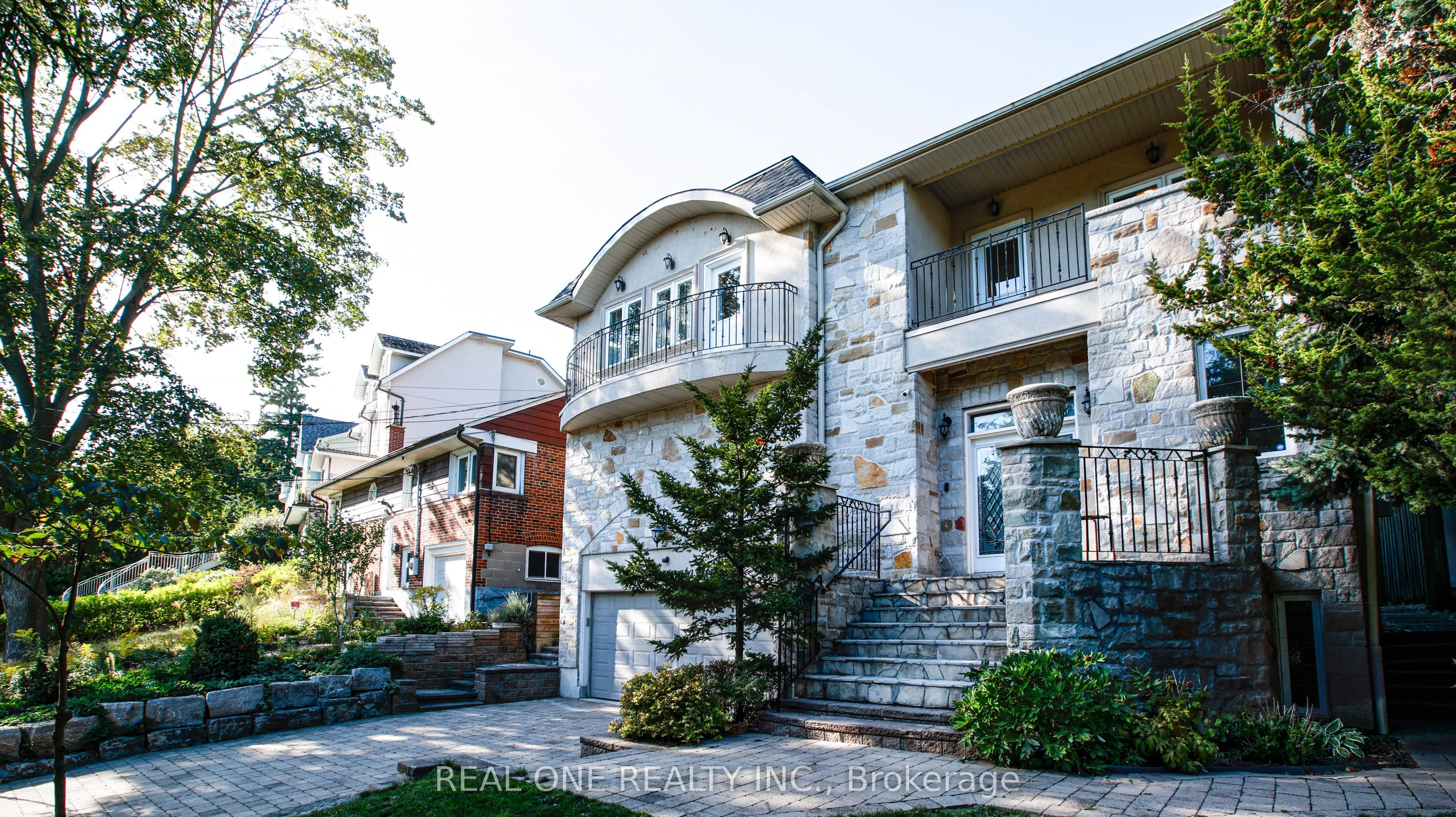 38 Stonegate Road