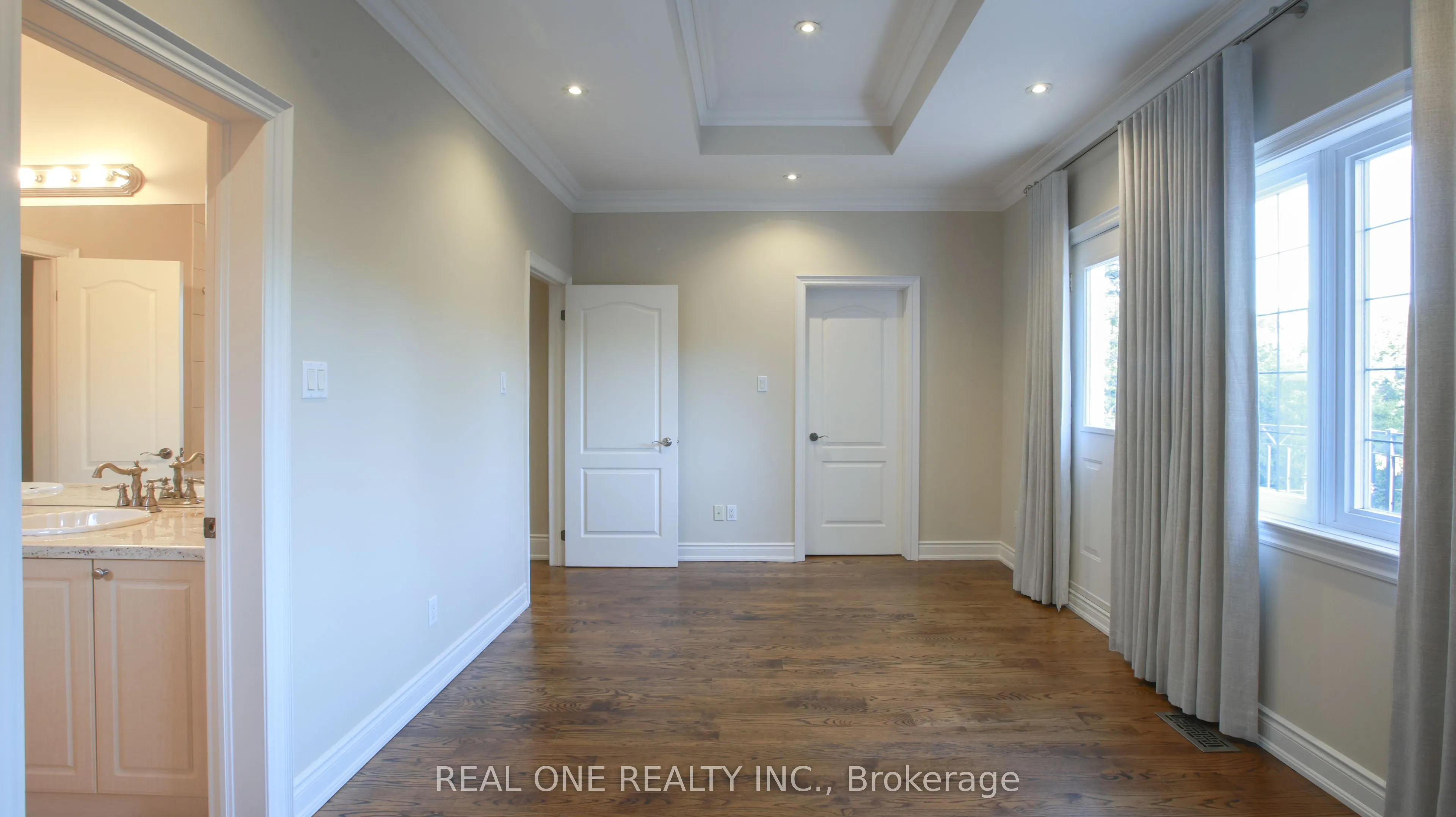 38 Stonegate Road