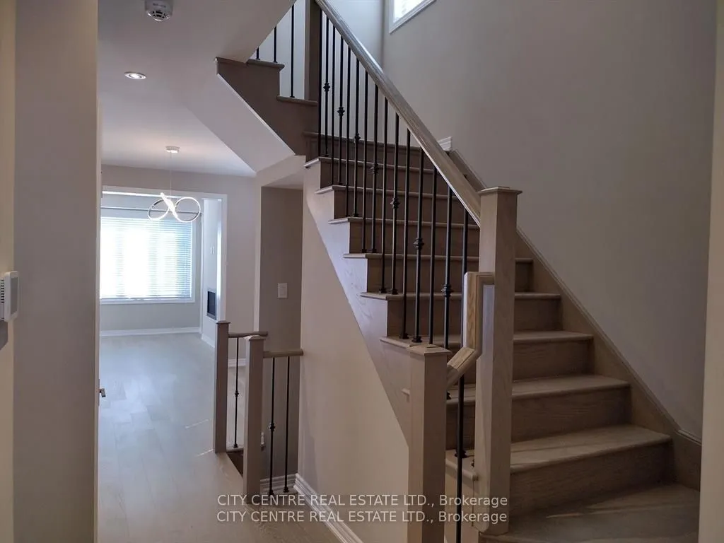 3329 Mockingbird Common Court
