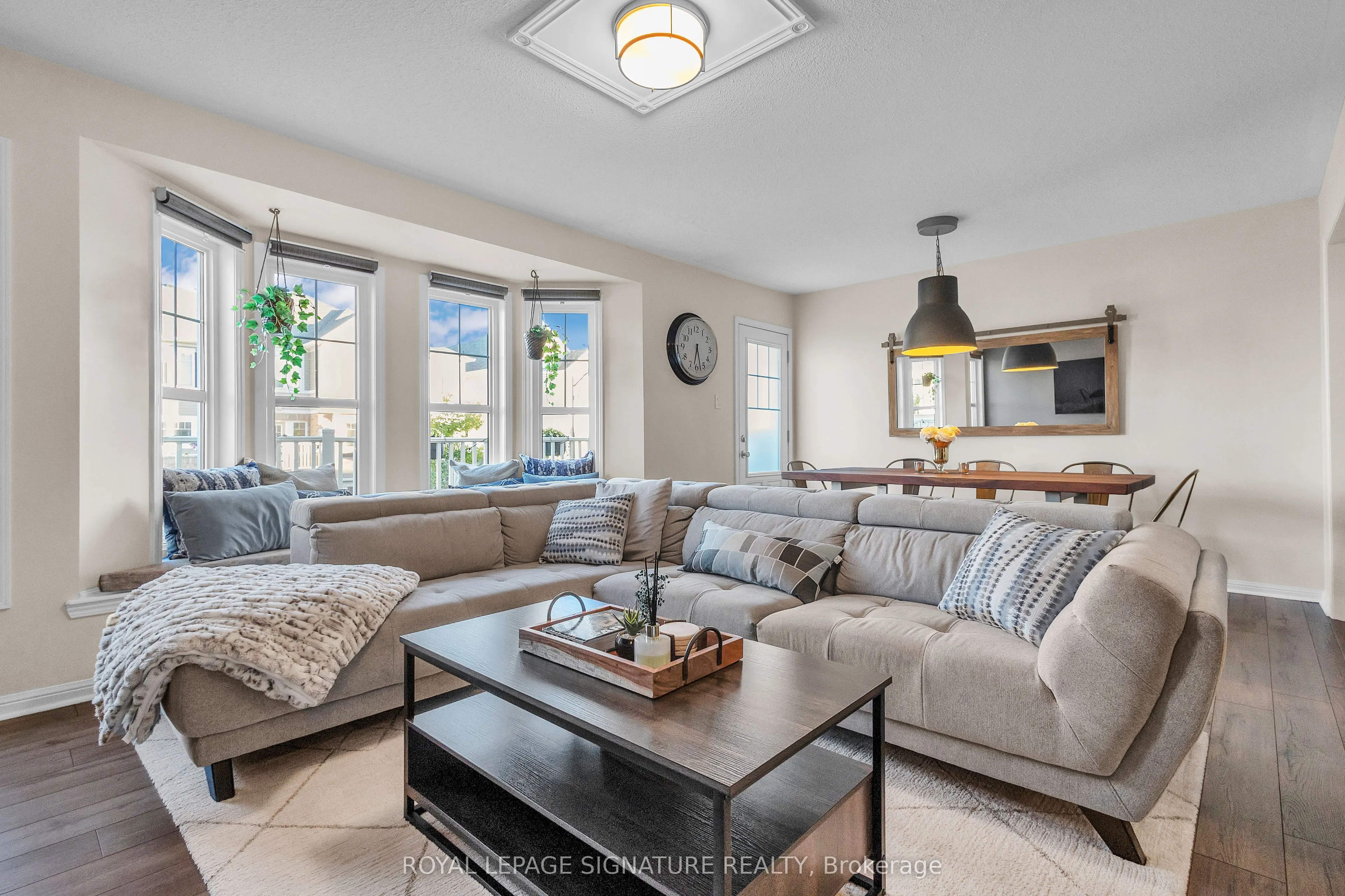 966 Nadalin Heights