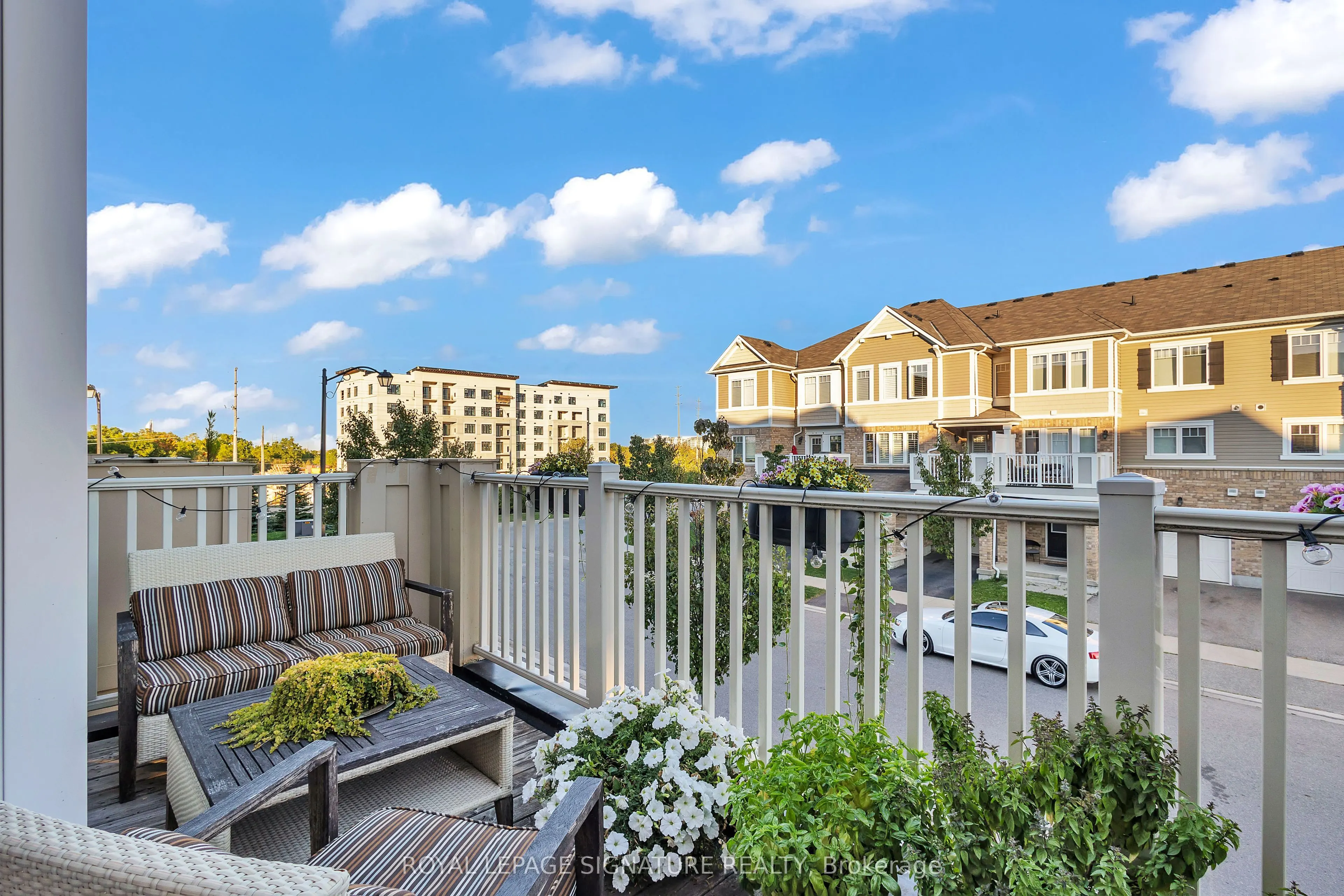966 Nadalin Heights