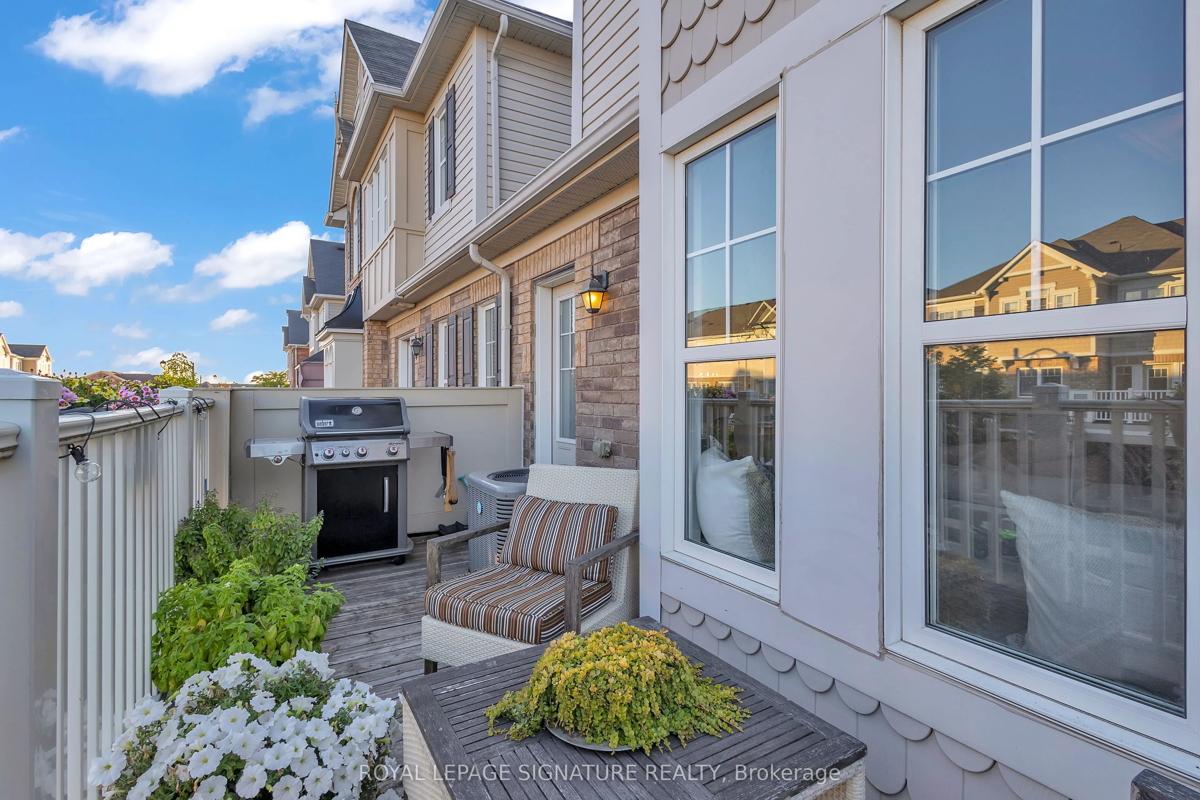 966 Nadalin Heights