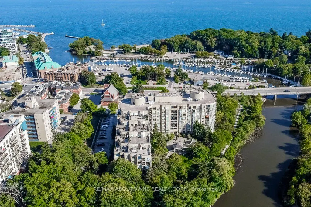 2511 Lakeshore Road W, #519