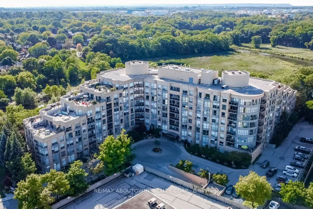 2511 Lakeshore Road W, #519