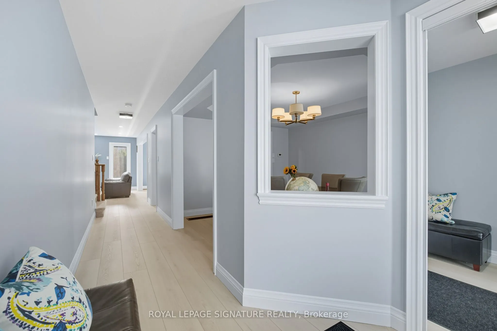 2105 Newell Crescent