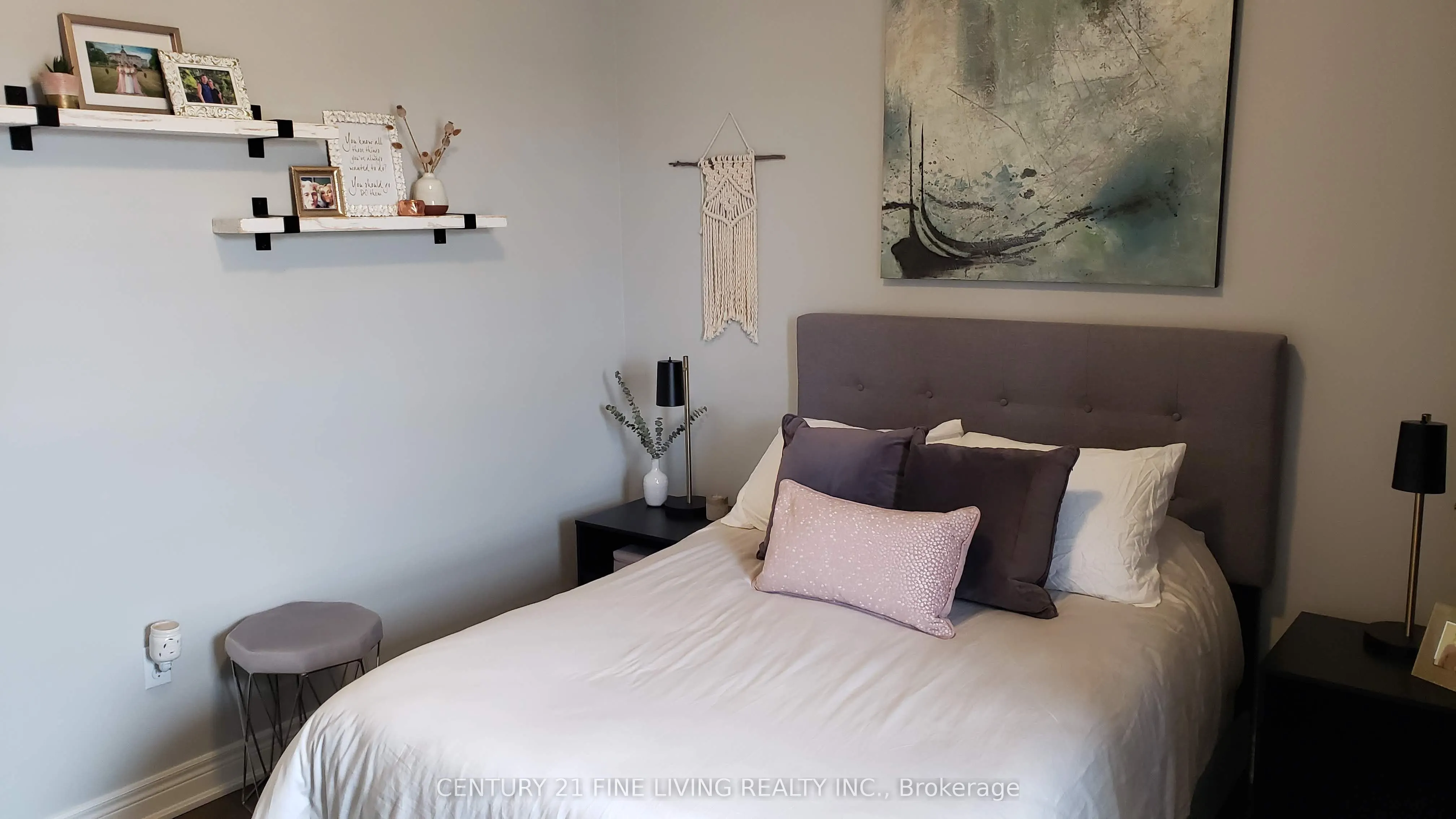 3077 Dundas Street W, #201