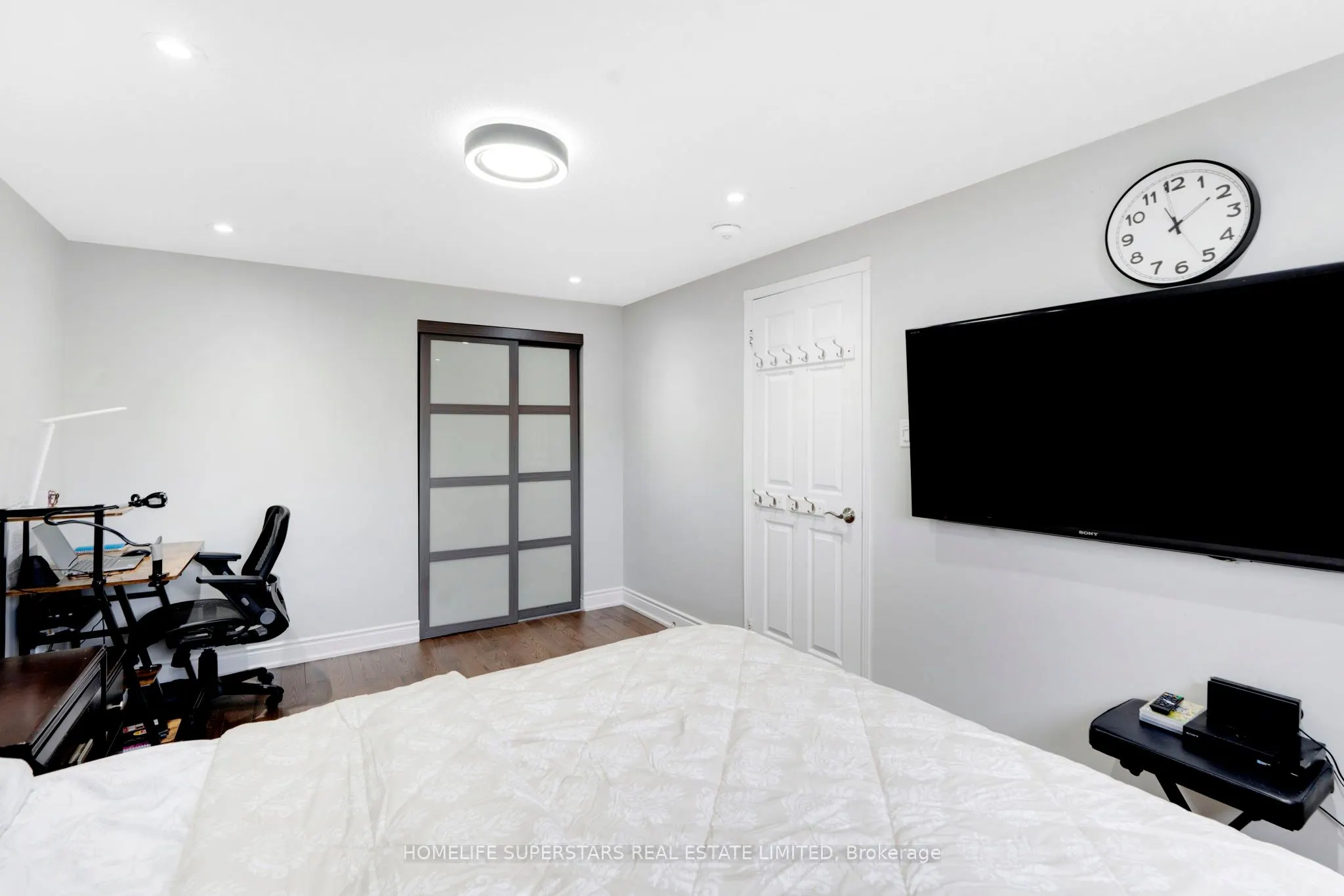 26 Songsparrow Drive