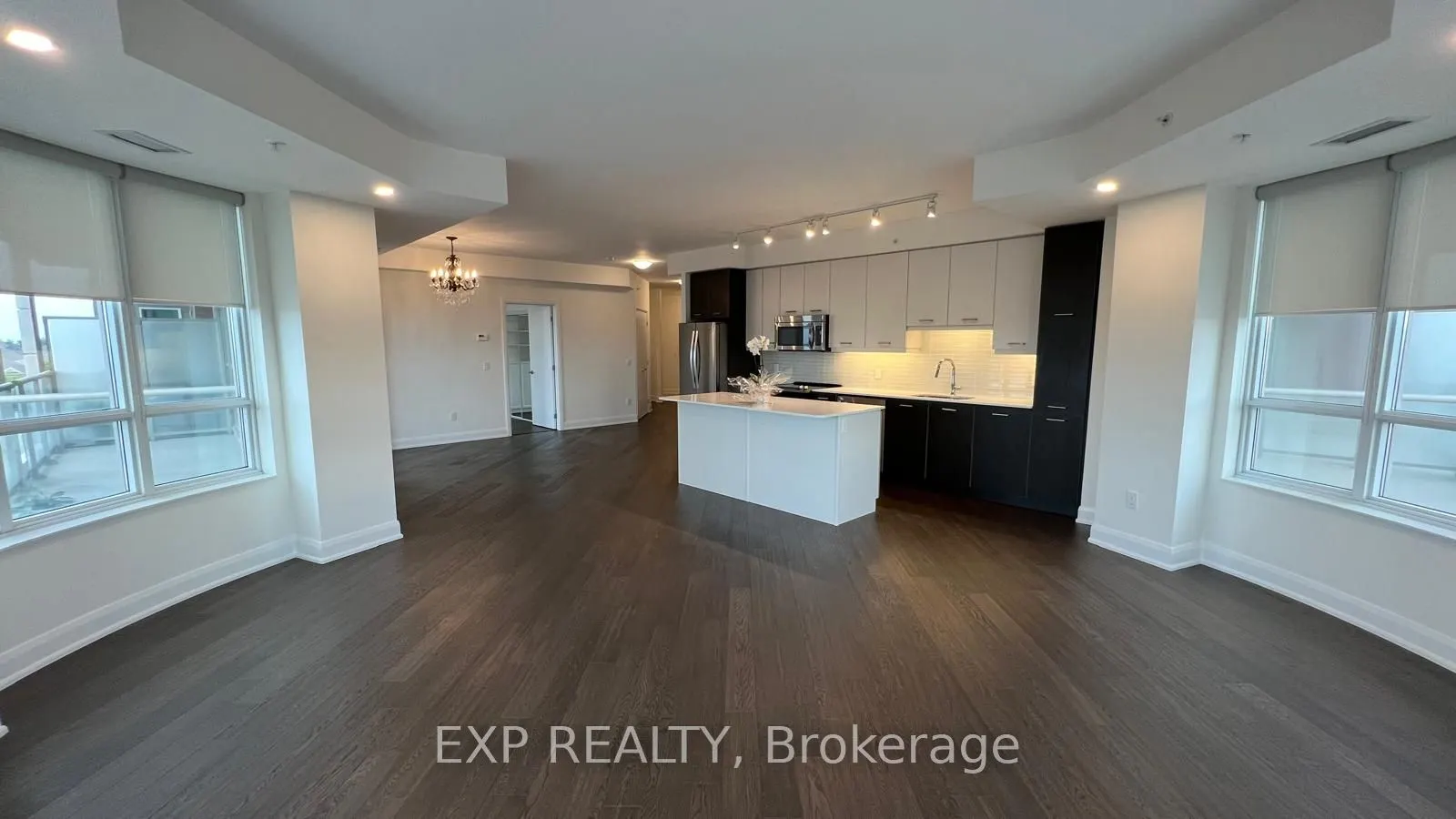 2480 Prince Michael Drive, #521