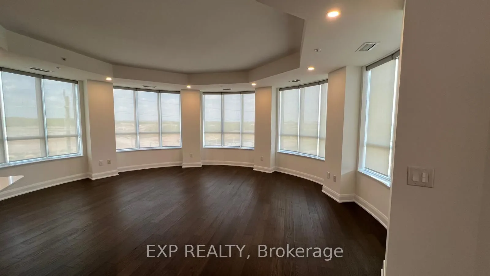 2480 Prince Michael Drive, #521