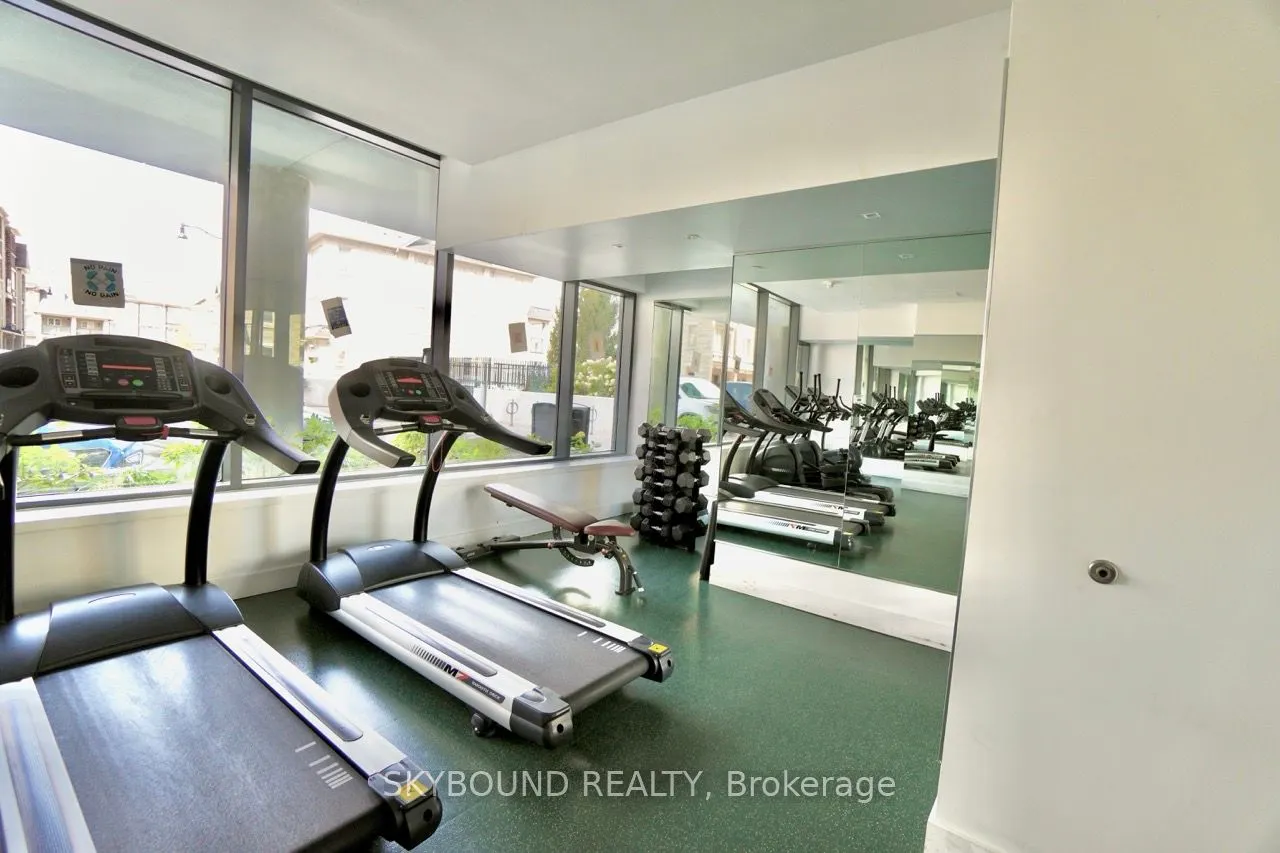 180 Veterans Drive, #611