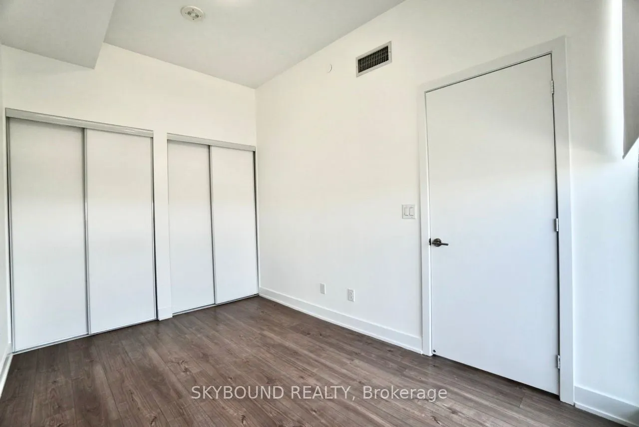 180 Veterans Drive, #611
