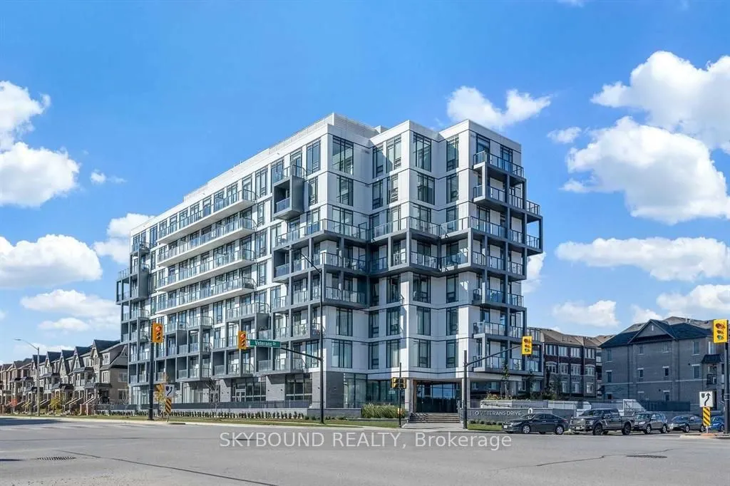 180 Veterans Drive, #611