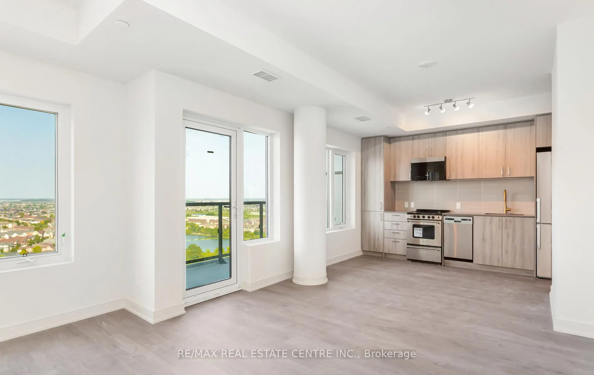 8010 Derry Road, #1701