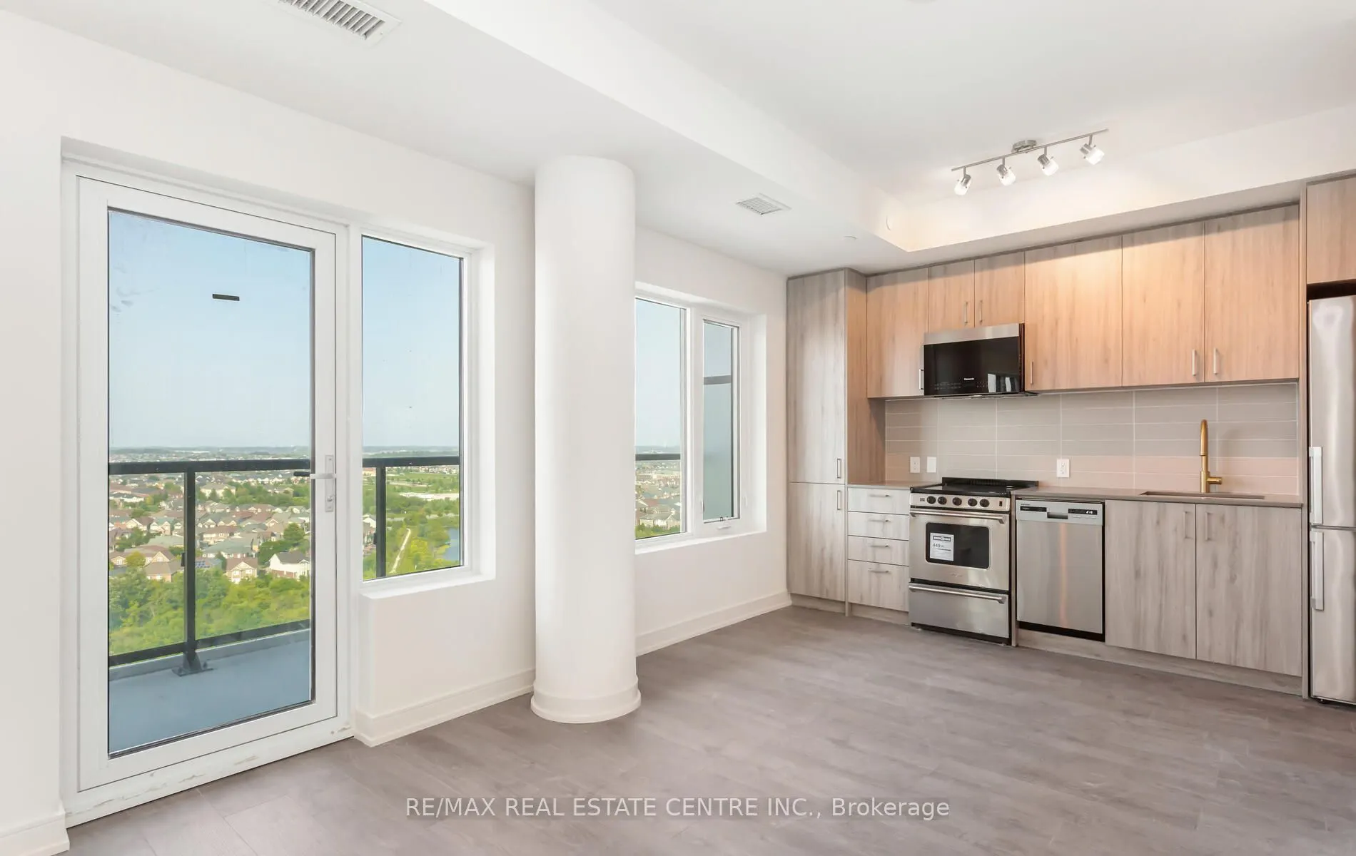 8010 Derry Road, #1701