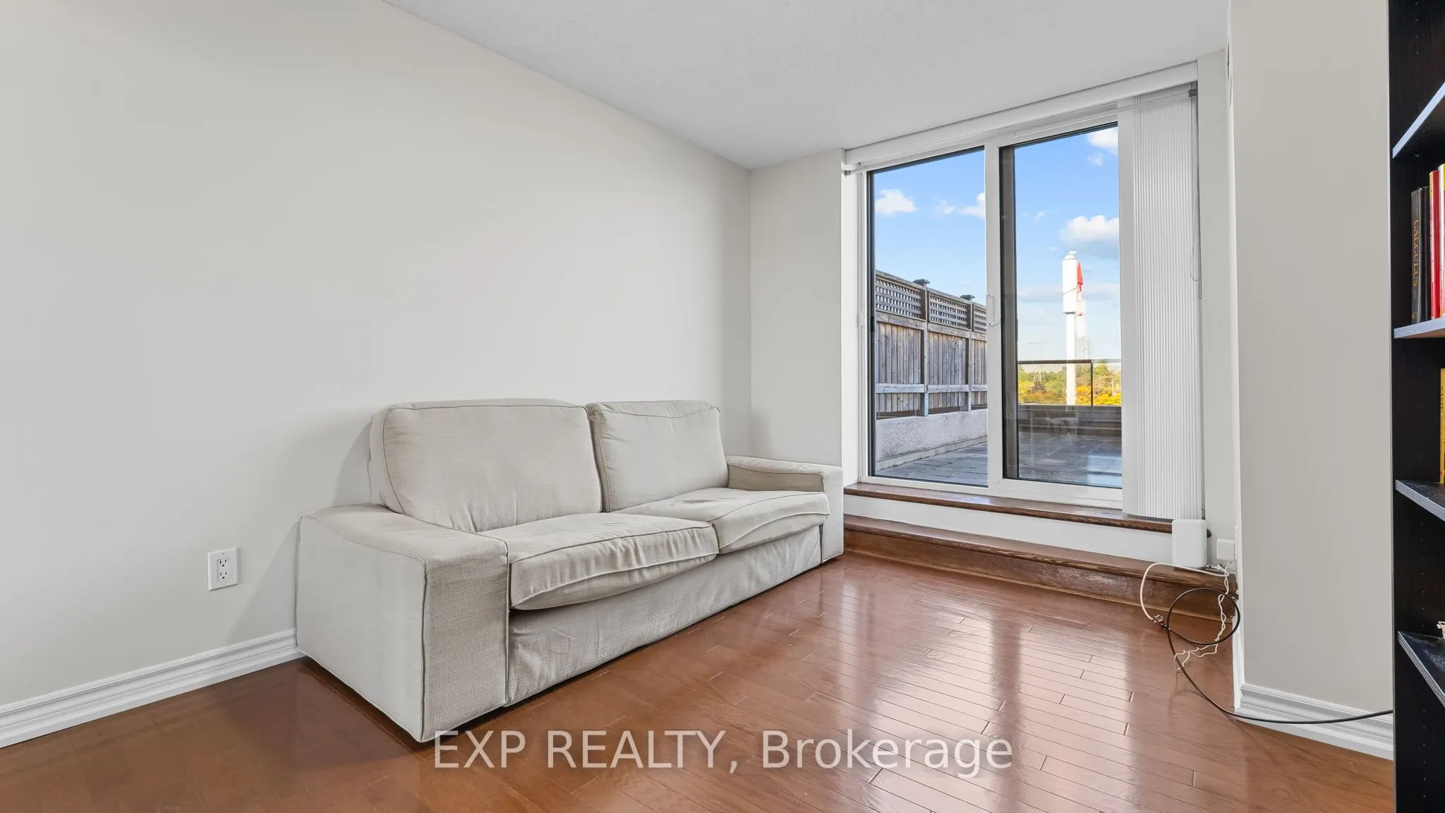 5233 Dundas Street W, #420