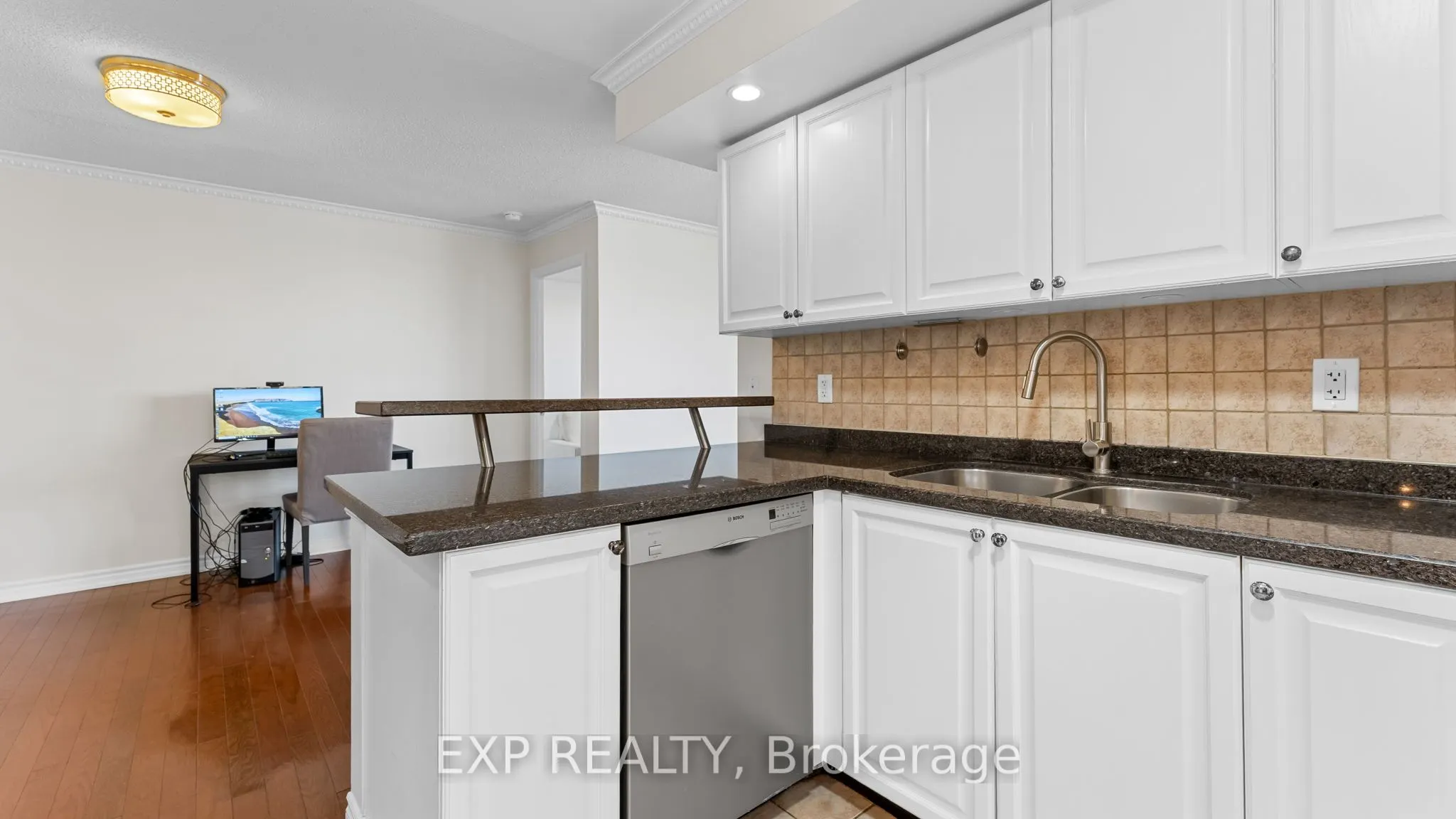 5233 Dundas Street W, #420