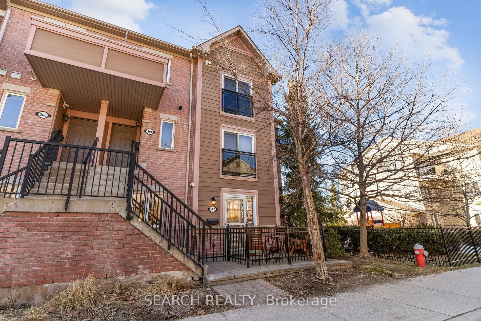 4975 Southampton Drive, #202
