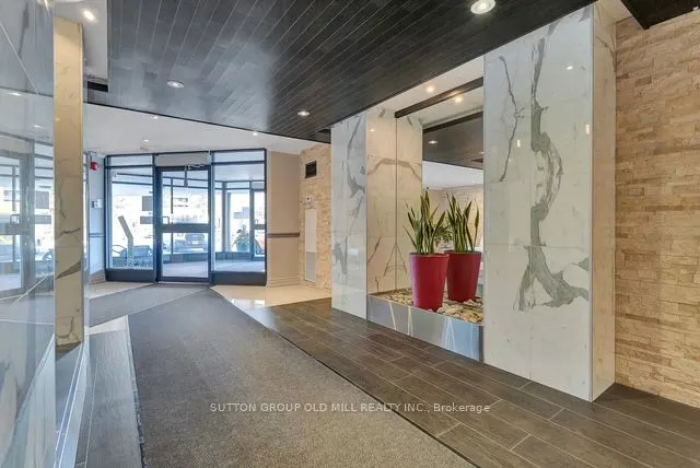 1485 Lakeshore Road E, #1014