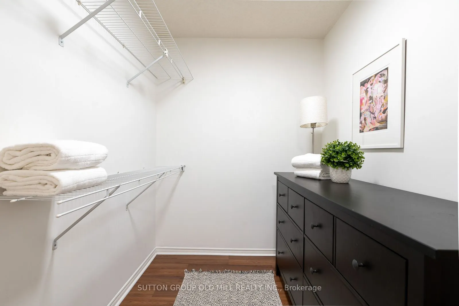 1485 Lakeshore Road E, #1014