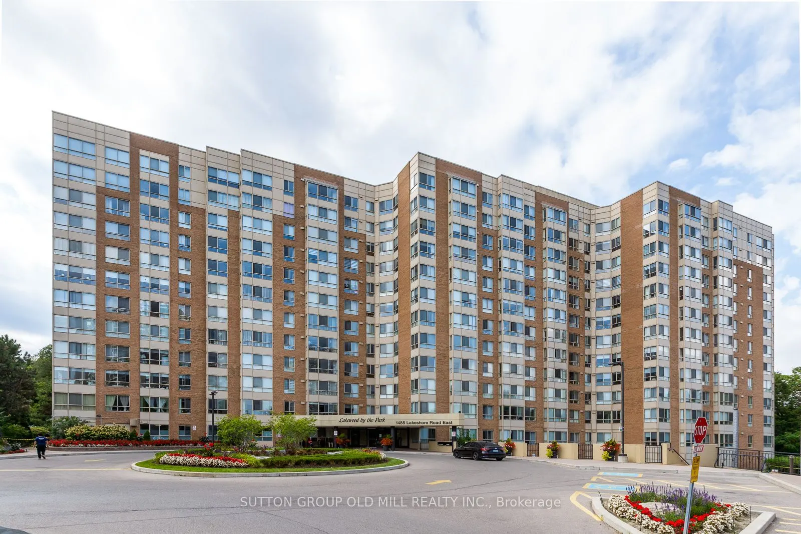 1485 Lakeshore Road E, #1014