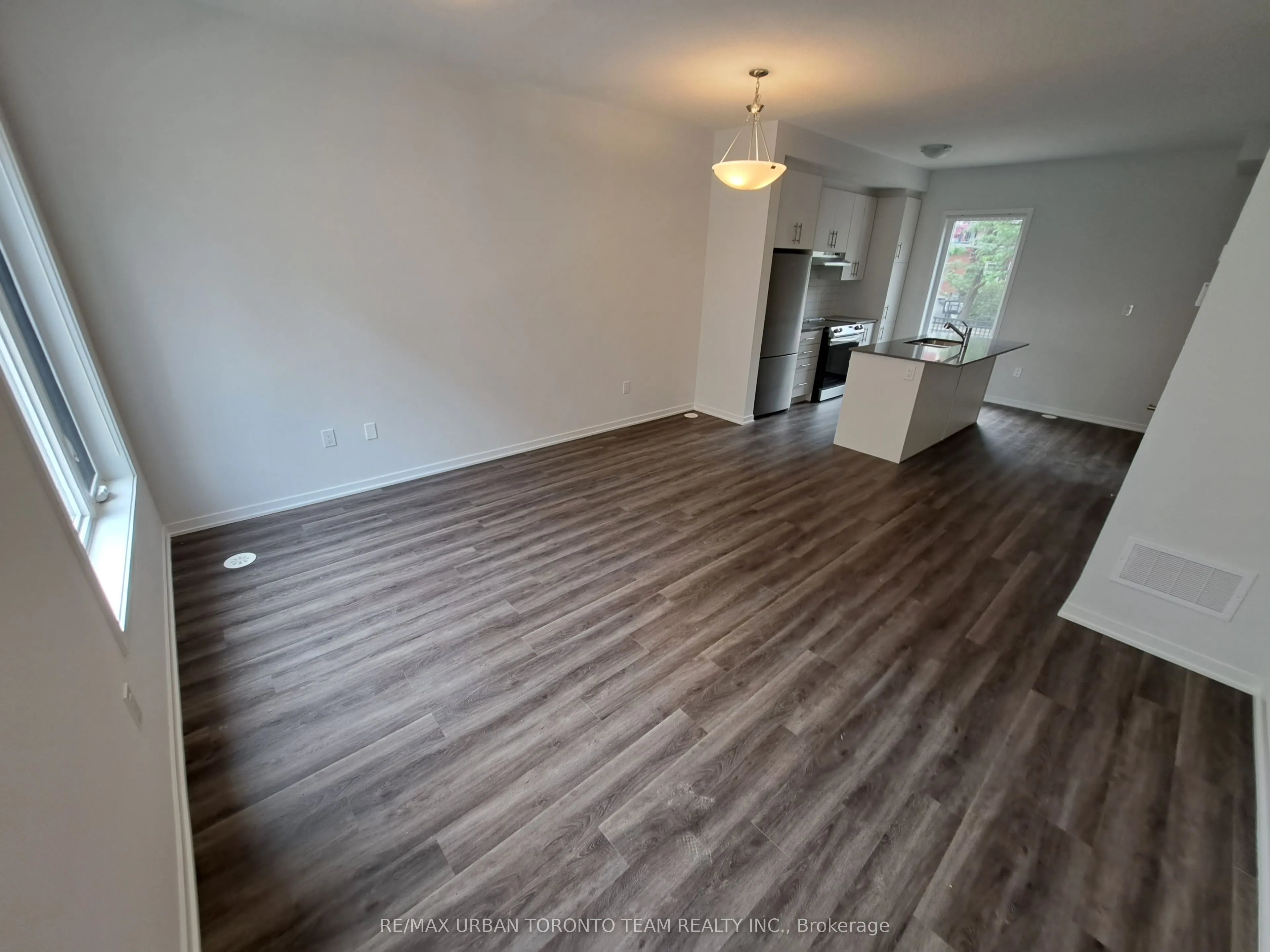 10 William Jackson Way, #77