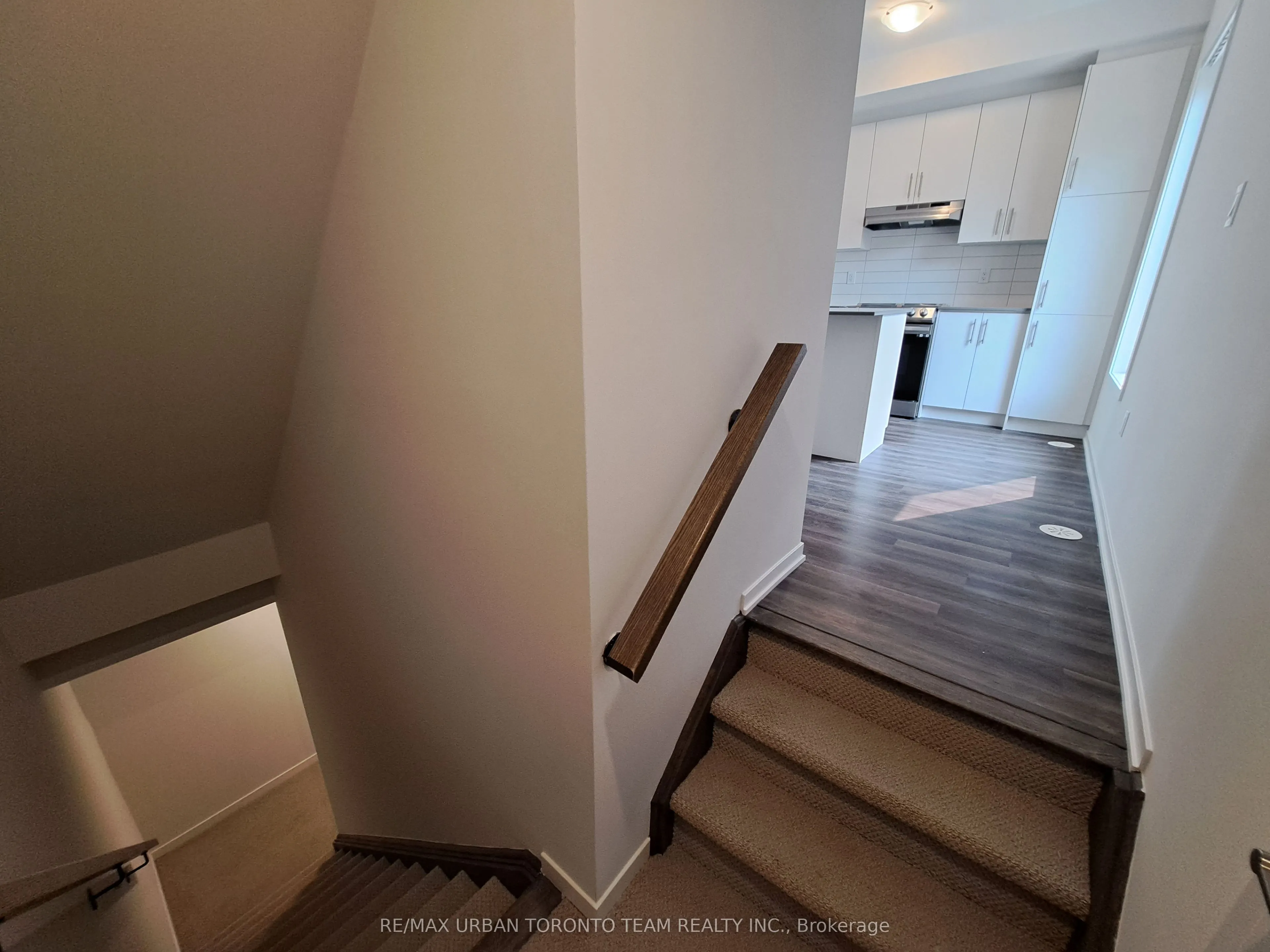 10 William Jackson Way, #77