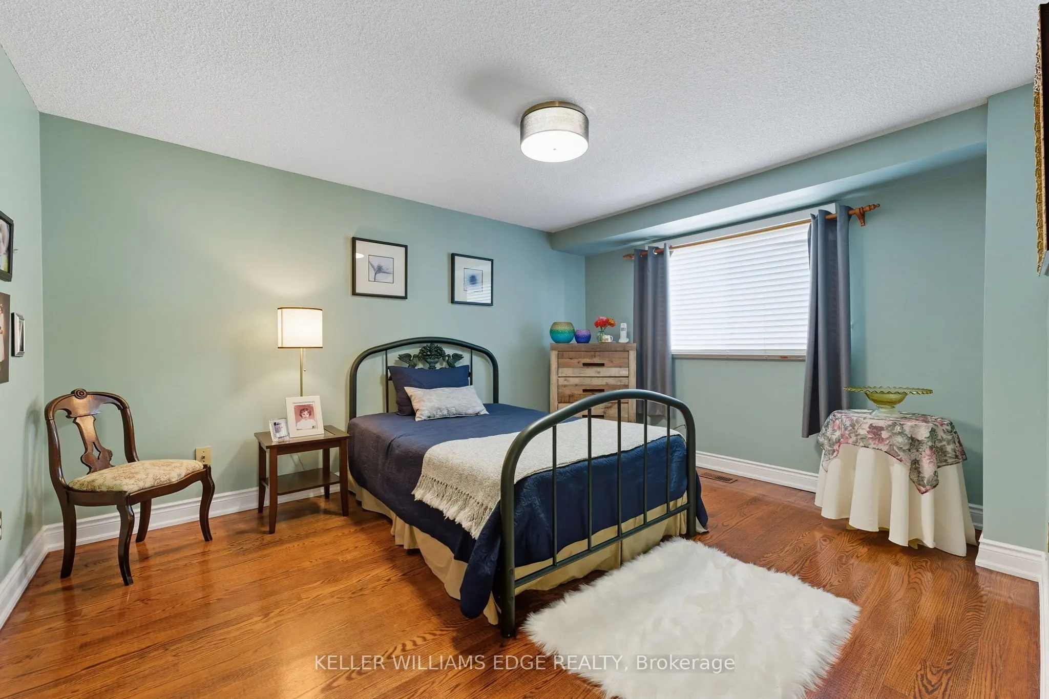3043 Vanderbilt Road