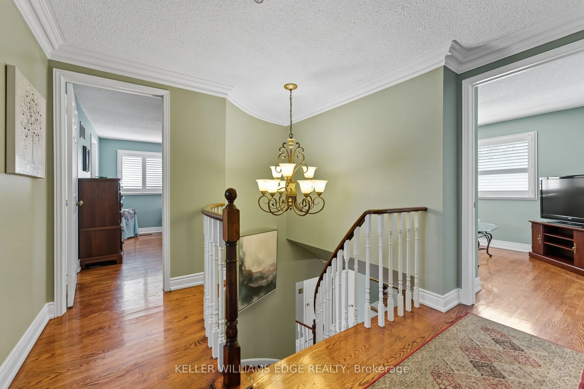 3043 Vanderbilt Road